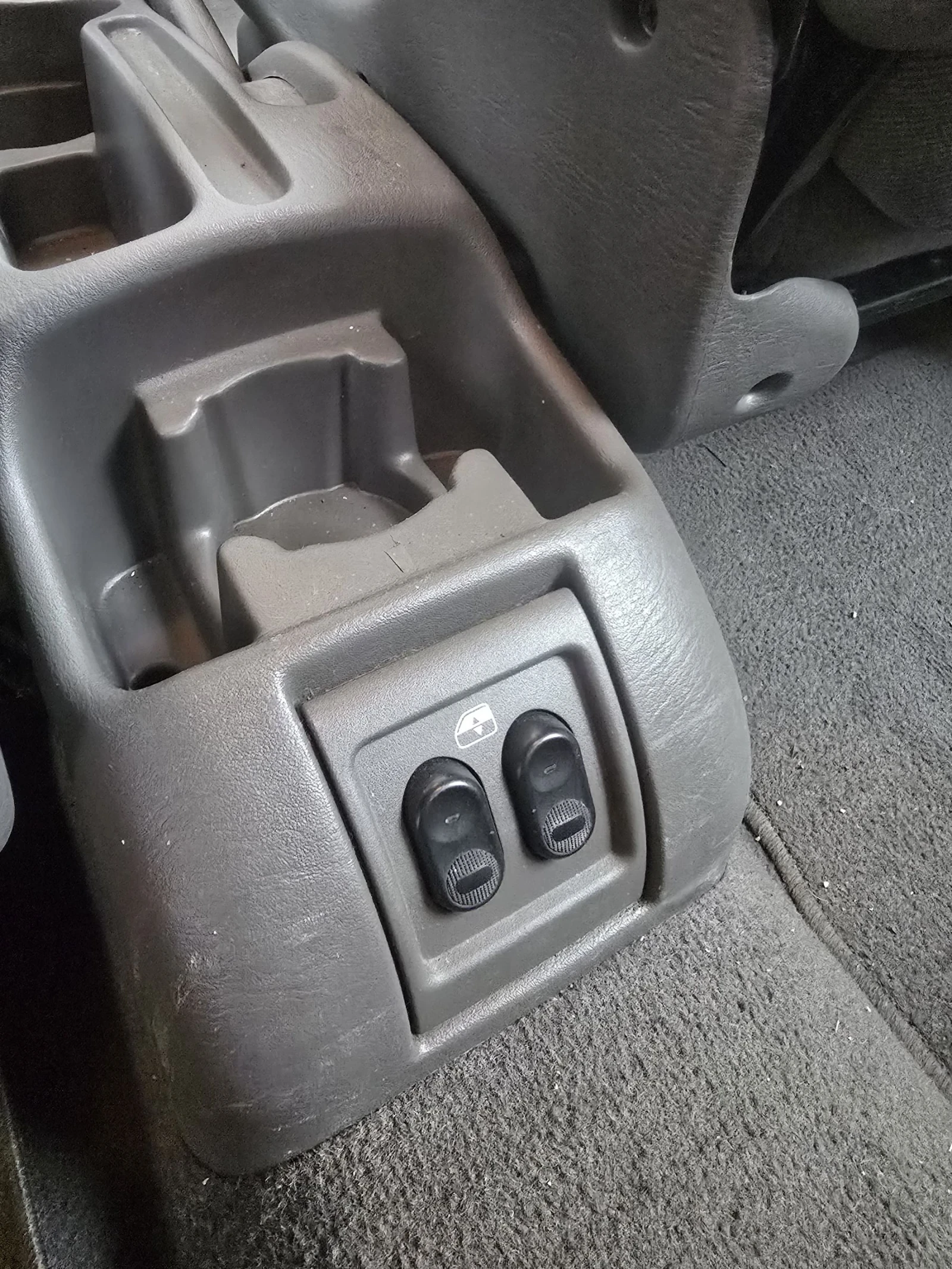 Chrysler Pt cruiser 2.0, снимка 7 - Автомобили и джипове - 53969033