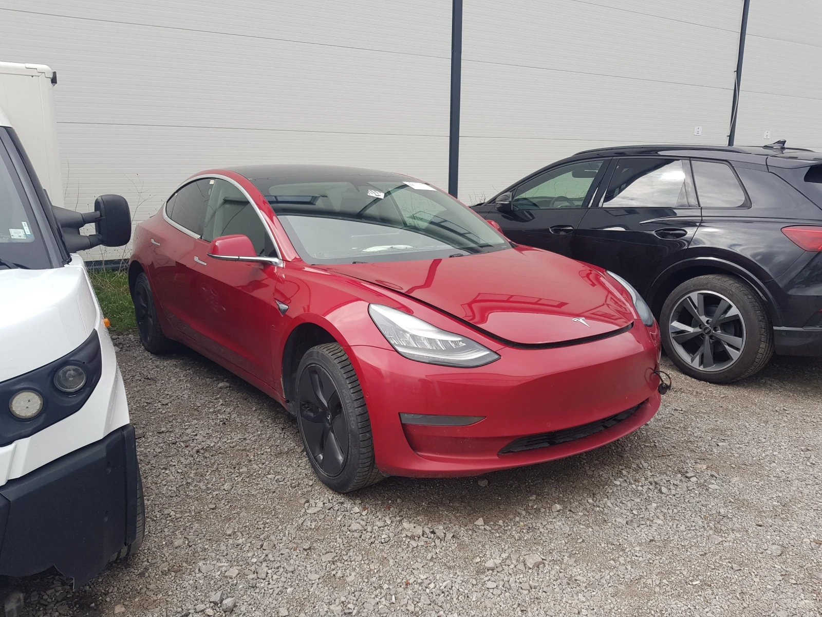 Tesla Model 3 ЗА БАТЕРИЯ , снимка 2 - Автомобили и джипове - 54085852