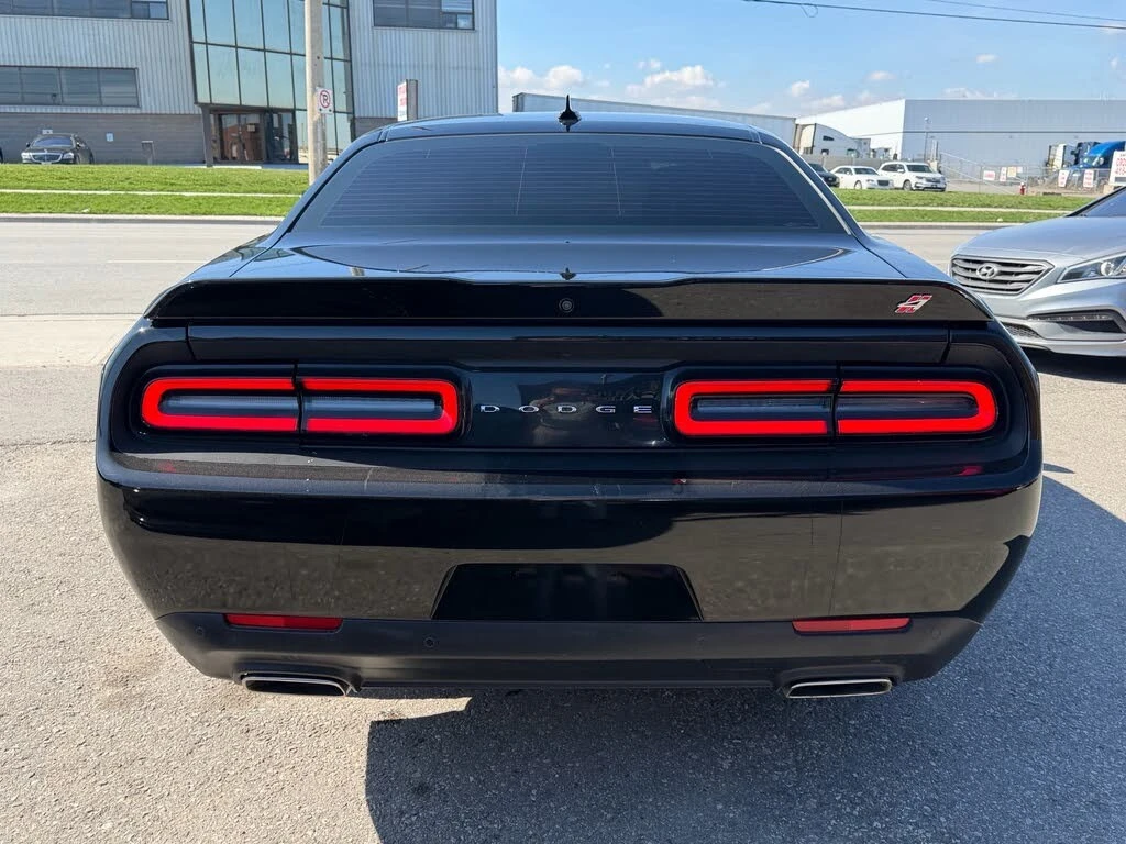 Dodge Challenger GT* AWD* АвтоКредит* (ЦЕНА ДО БГ), снимка 6 - Автомобили и джипове - 54259666