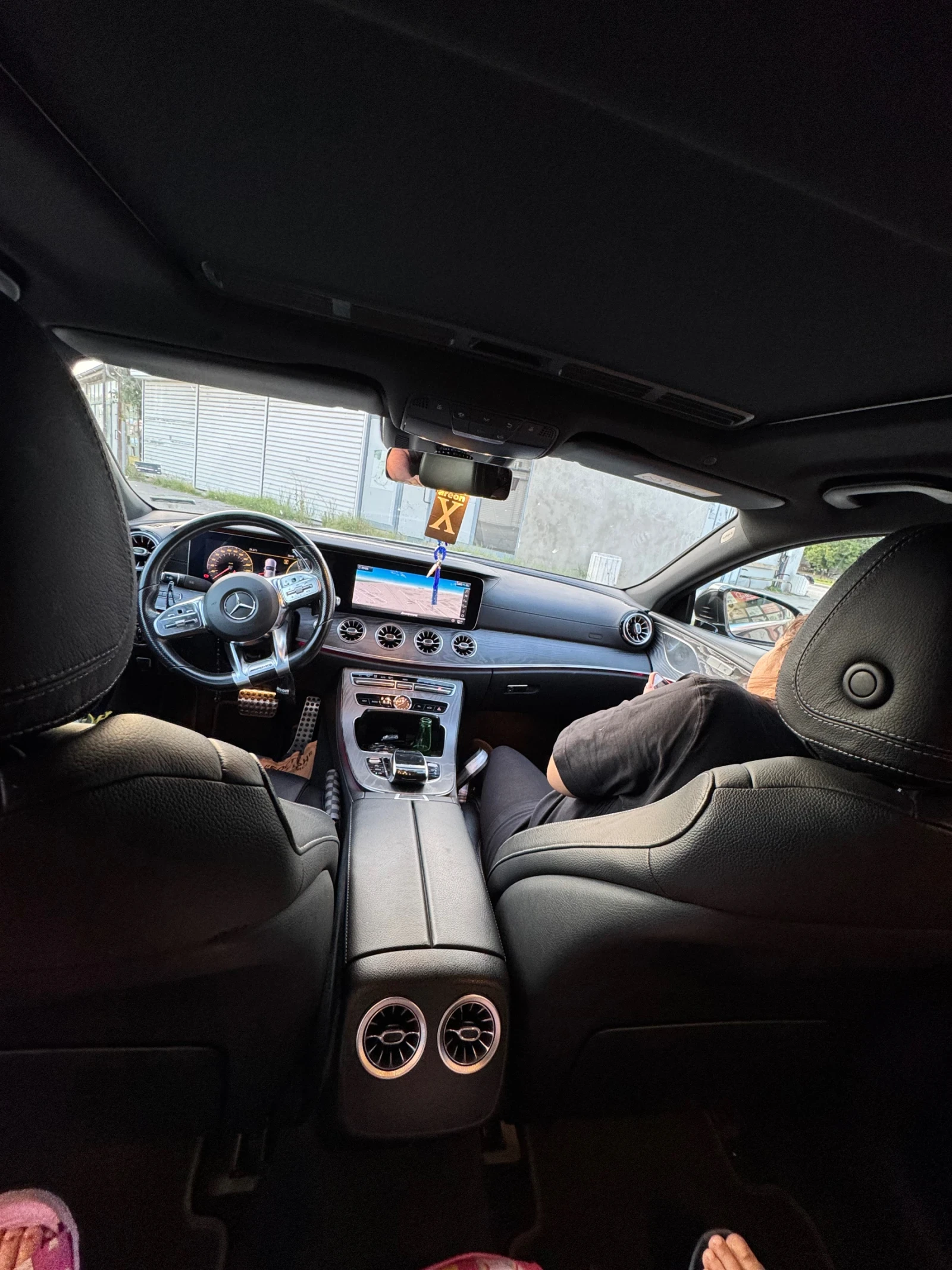 Mercedes-Benz CLS 350 AMG, снимка 16 - Автомобили и джипове - 54585100