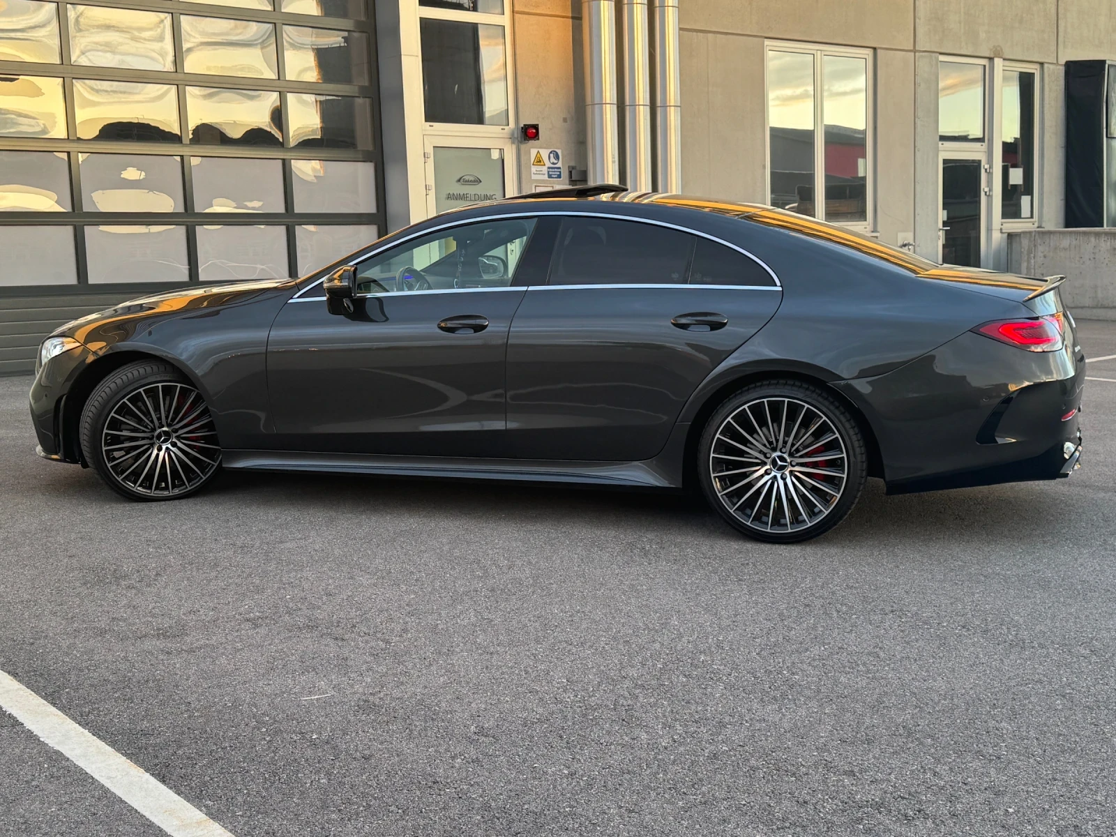Mercedes-Benz CLS 350 AMG, снимка 11 - Автомобили и джипове - 54585100
