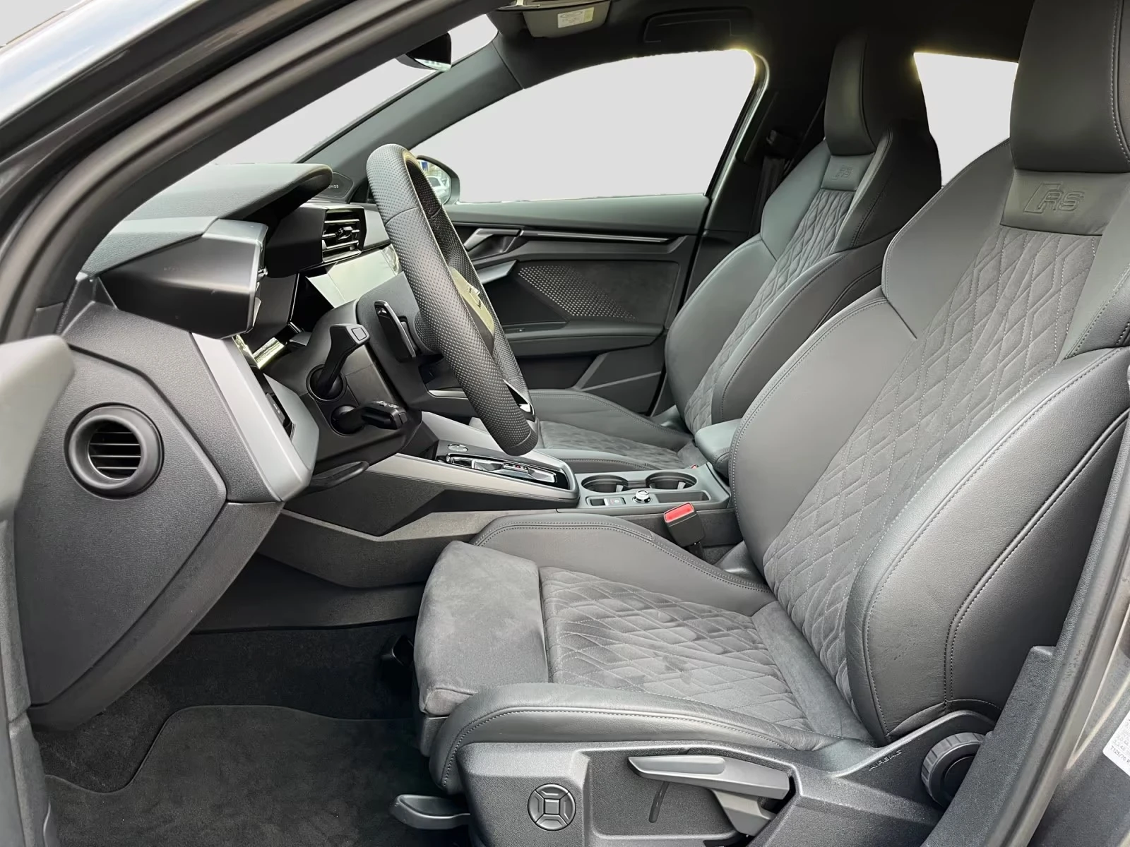 Audi Rs3 SPORTBACK/ FACE/ SONOS/ MATRIX/ HUD/ BLACK OPTIC, снимка 6 - Автомобили и джипове - 55129850