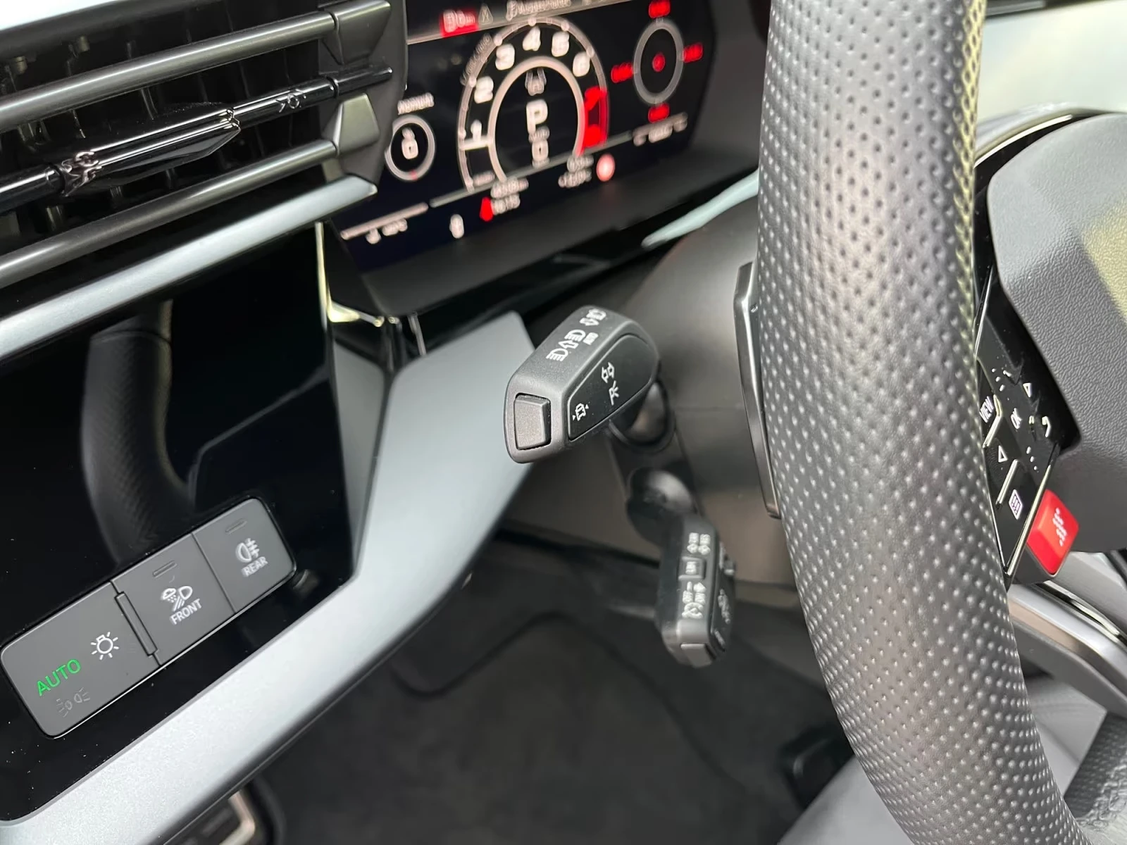 Audi Rs3 SPORTBACK/ FACE/ SONOS/ MATRIX/ HUD/ BLACK OPTIC, снимка 8 - Автомобили и джипове - 55129850