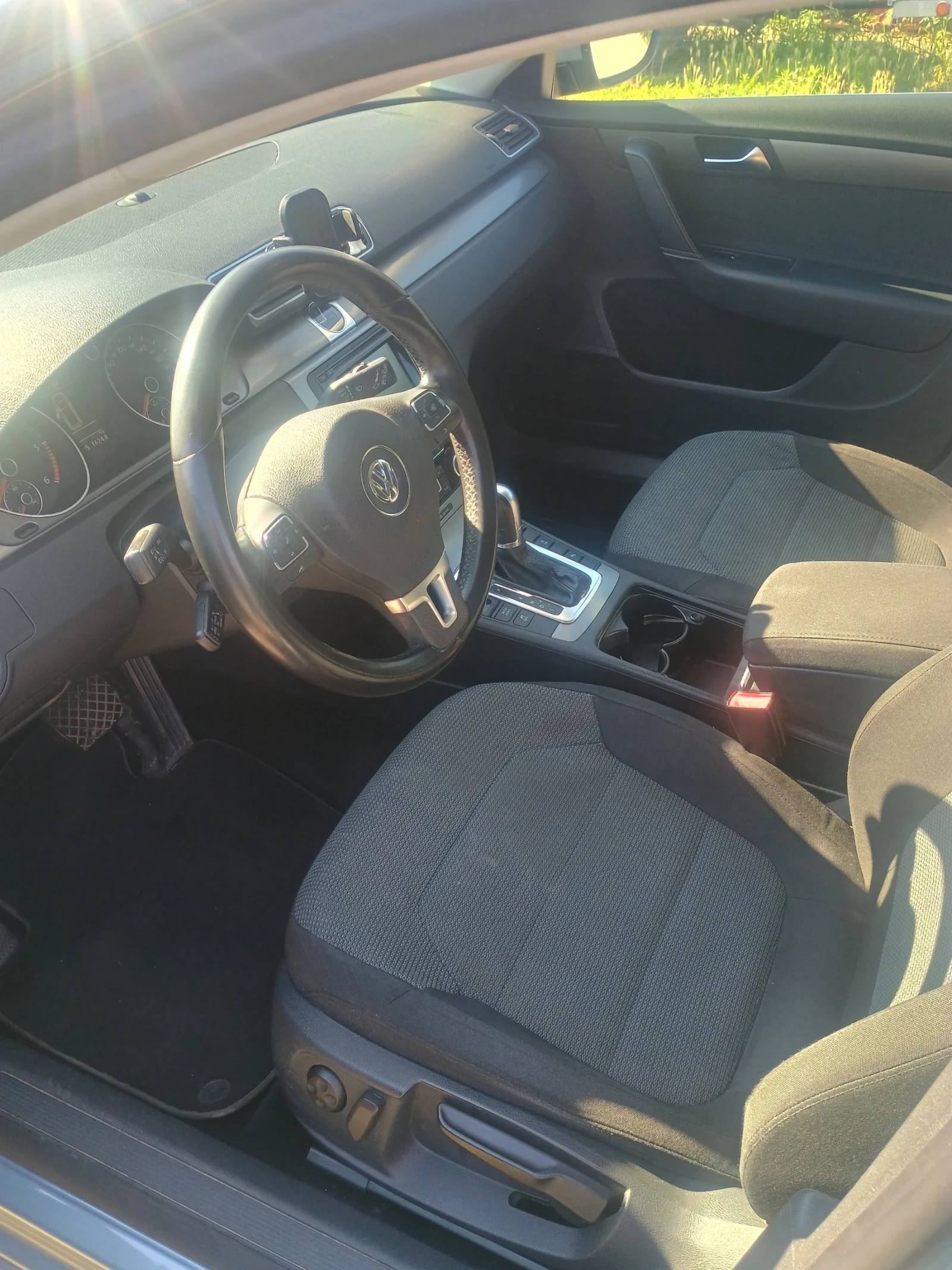 VW Passat, снимка 6 - Автомобили и джипове - 55268114