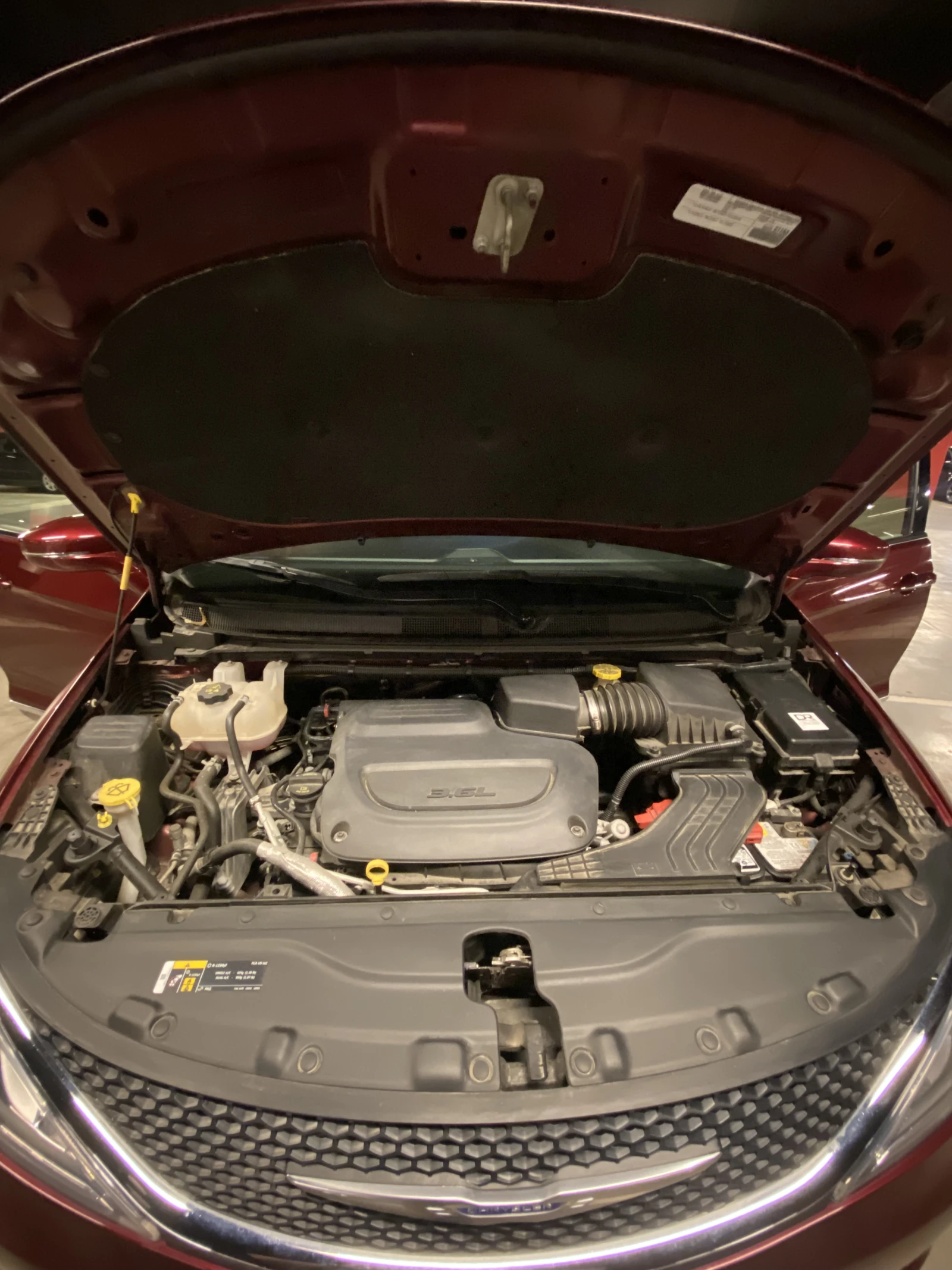 Chrysler Pacifica Уникален! 40 000км реален пробег!7-местен!, снимка 13 - Автомобили и джипове - 55502031