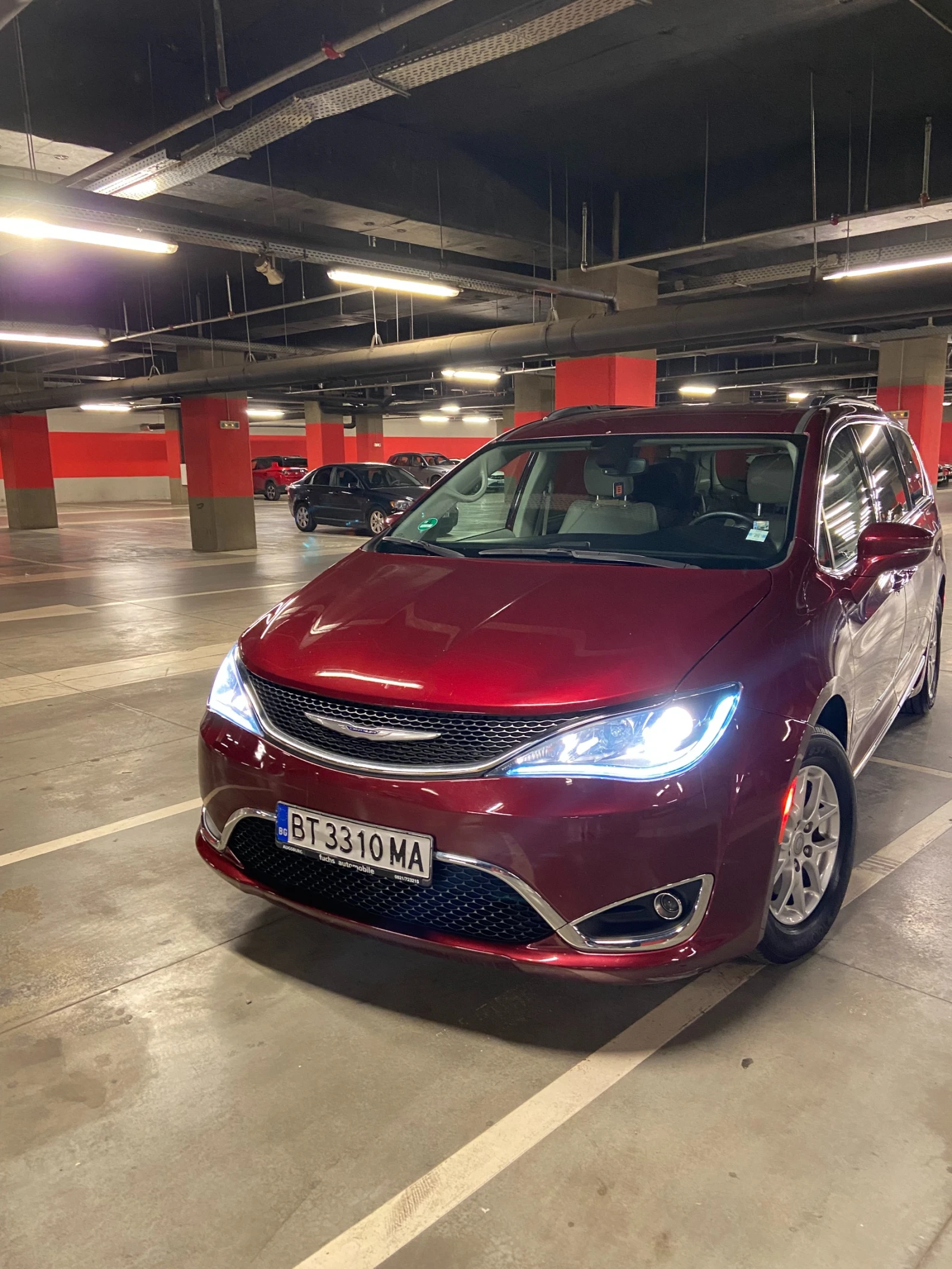 Chrysler Pacifica Уникален! 40 000км реален пробег!7-местен!