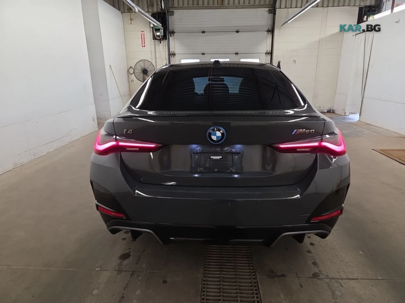 BMW i4 M50* xDrive* КОЖА* ПОДГРЕВ* ШИБИДАХ* КАМЕРА* , снимка 15 - Автомобили и джипове - 55706901