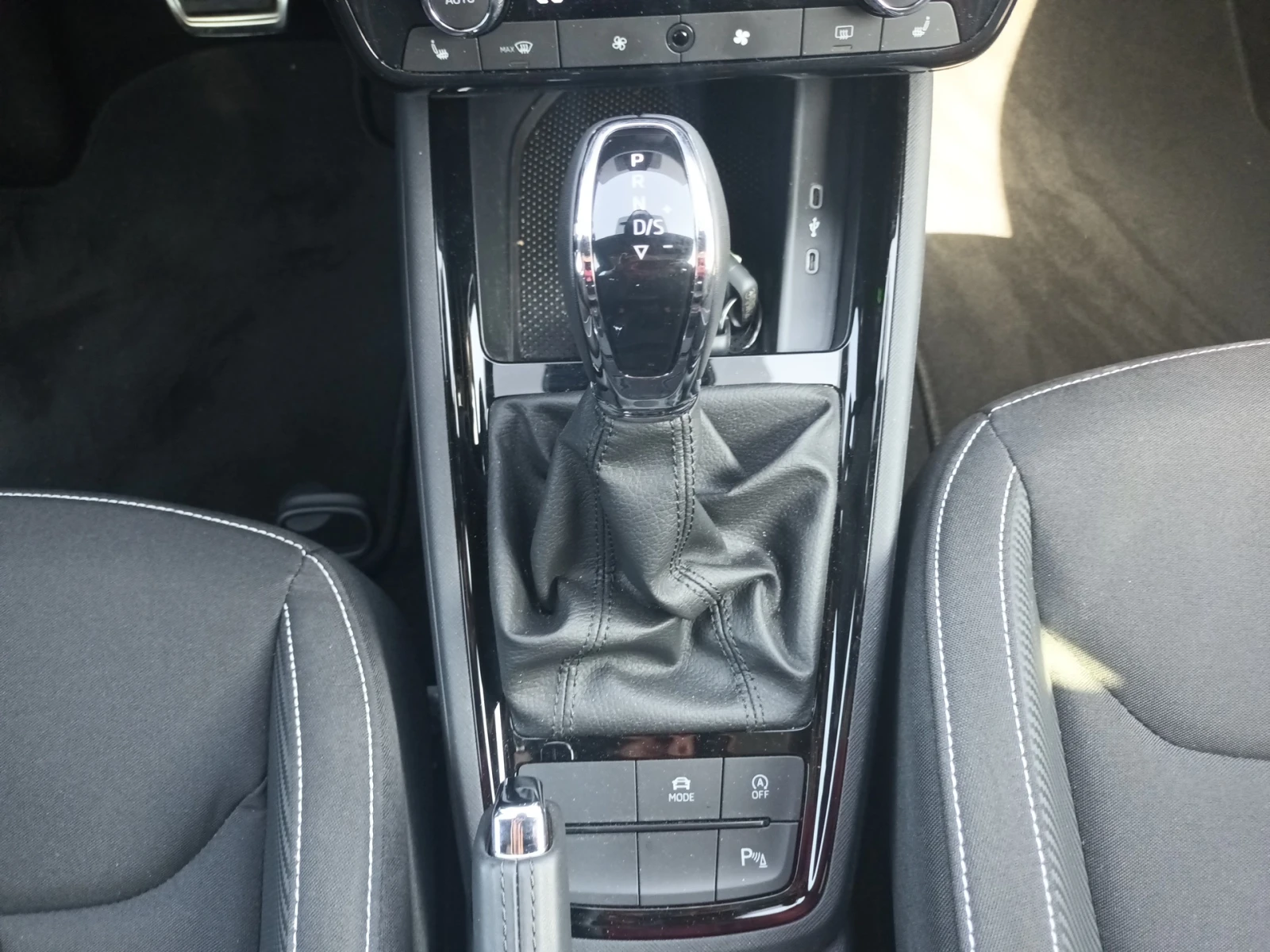 Skoda Scala 1.5TSI/7DSG MC, снимка 15 - Автомобили и джипове - 55784821
