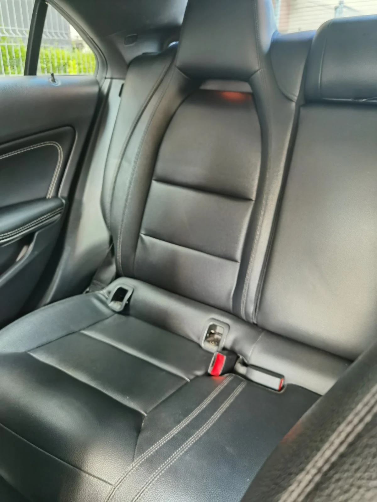 Mercedes-Benz CLA 250, снимка 13 - Автомобили и джипове - 55790742