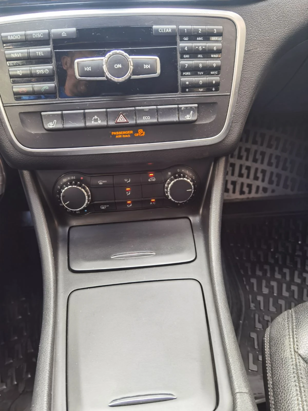 Mercedes-Benz CLA 250, снимка 2 - Автомобили и джипове - 55790742