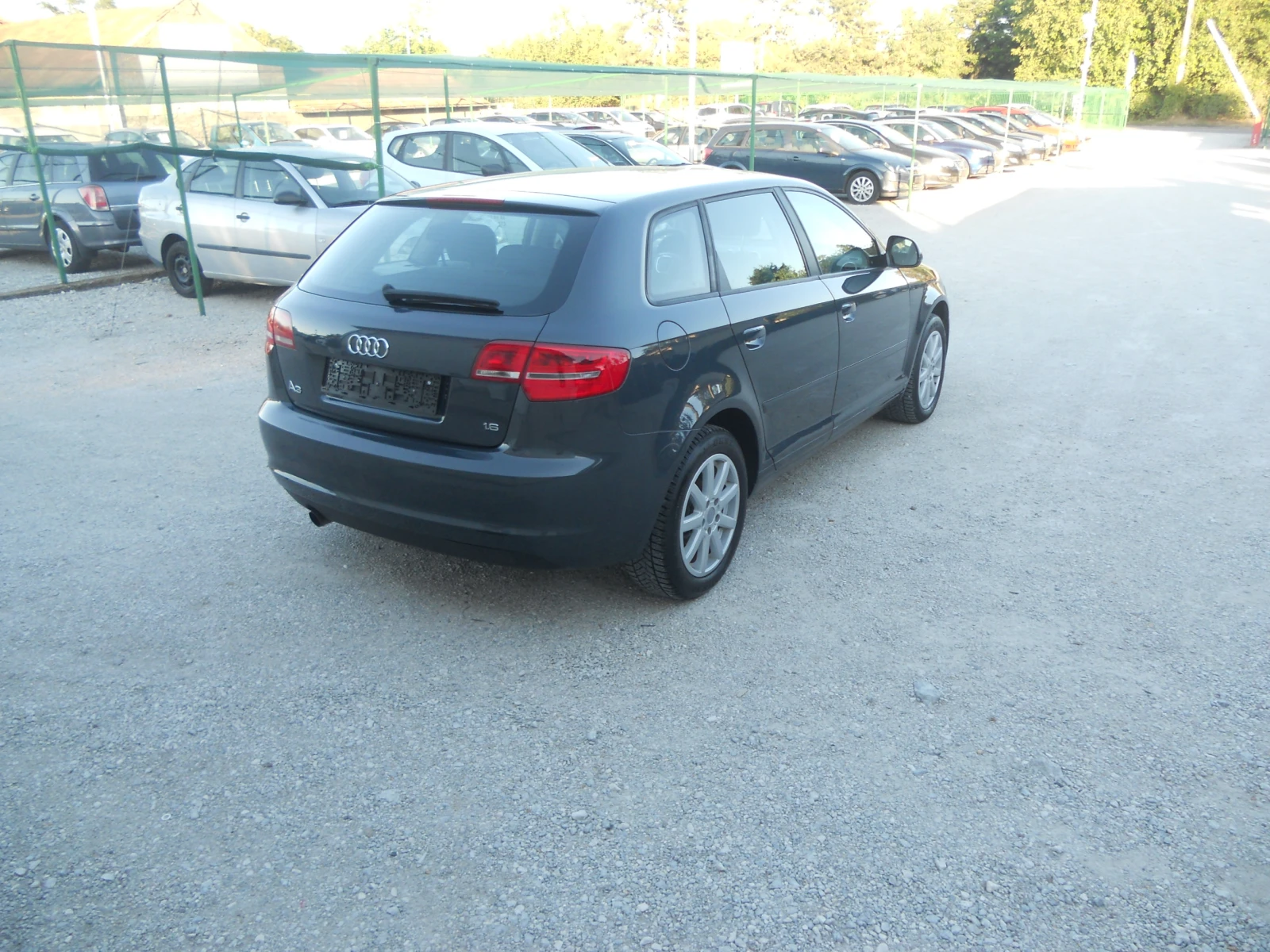 Audi A3 1.6i ЛИЗИНГ!!!! РЕАЛНИ КИЛОМЕТРИ+ СЕРВИЗНА ИСТОРИЯ, снимка 4 - Автомобили и джипове - 55991859