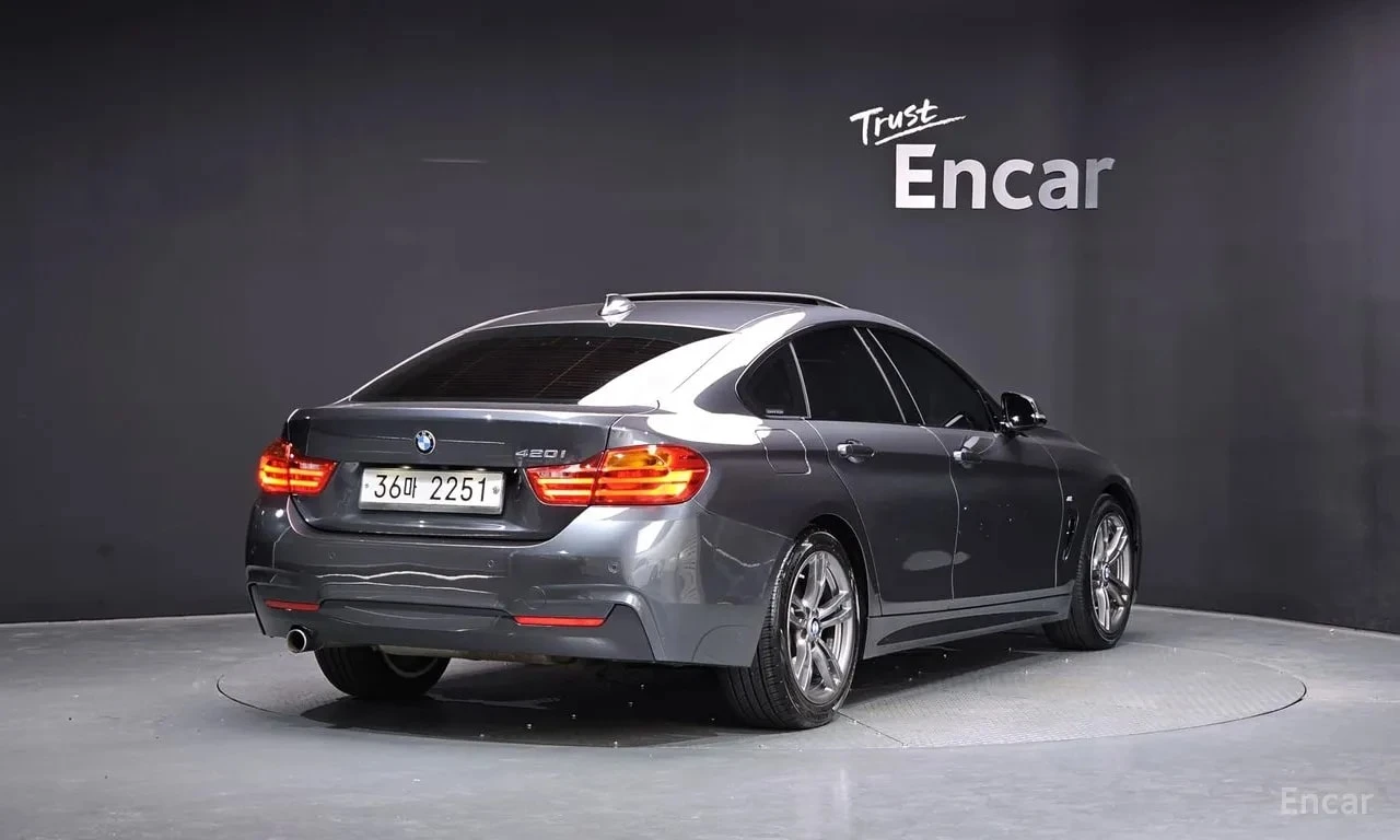 BMW 420 i M Sport Gran coupe* ПОДГРЕВ* ШИБИДАХ* АВТОКРЕДИТ, снимка 2 - Автомобили и джипове - 55993077