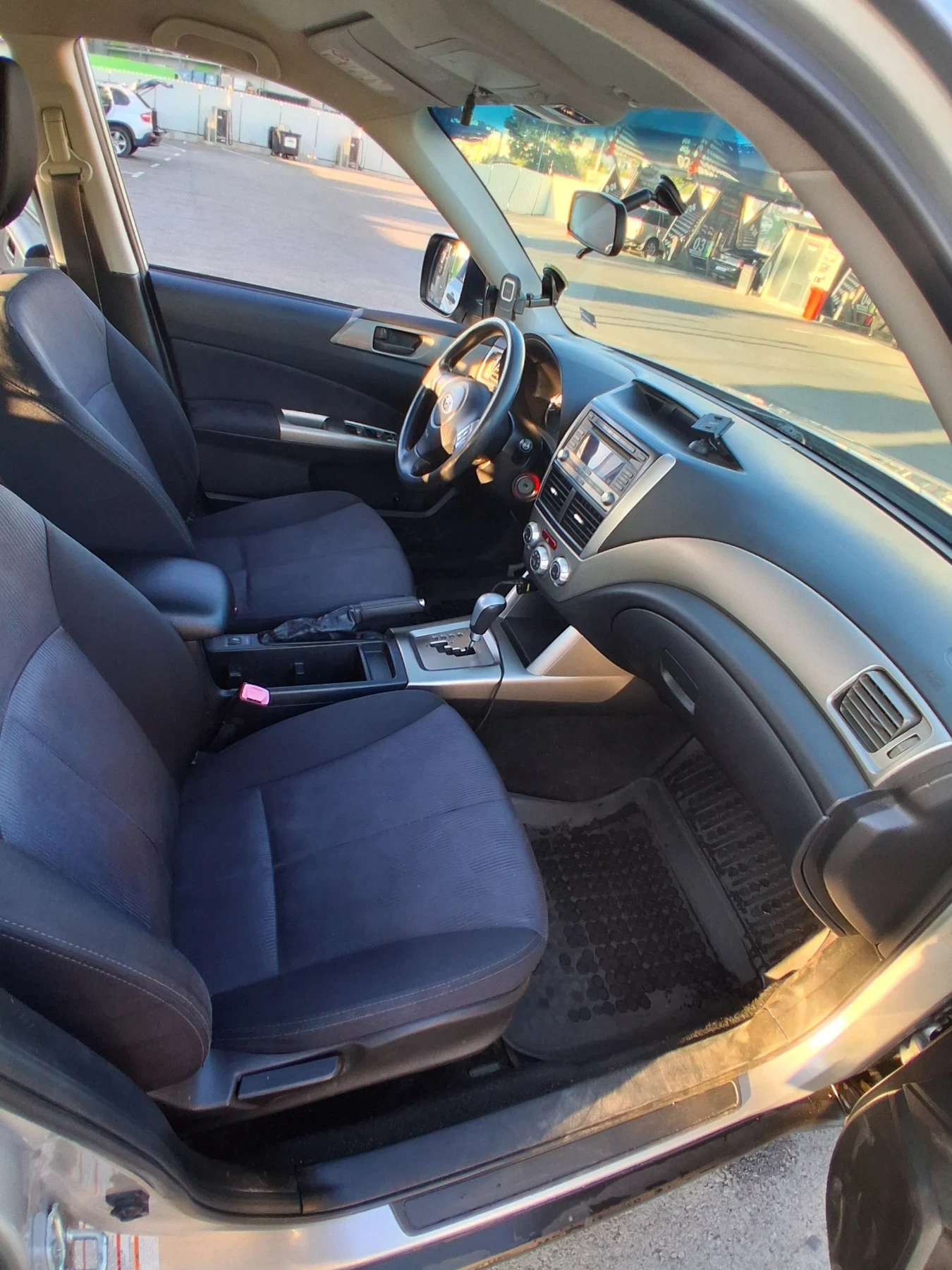 Subaru Forester, снимка 2 - Автомобили и джипове - 56018053