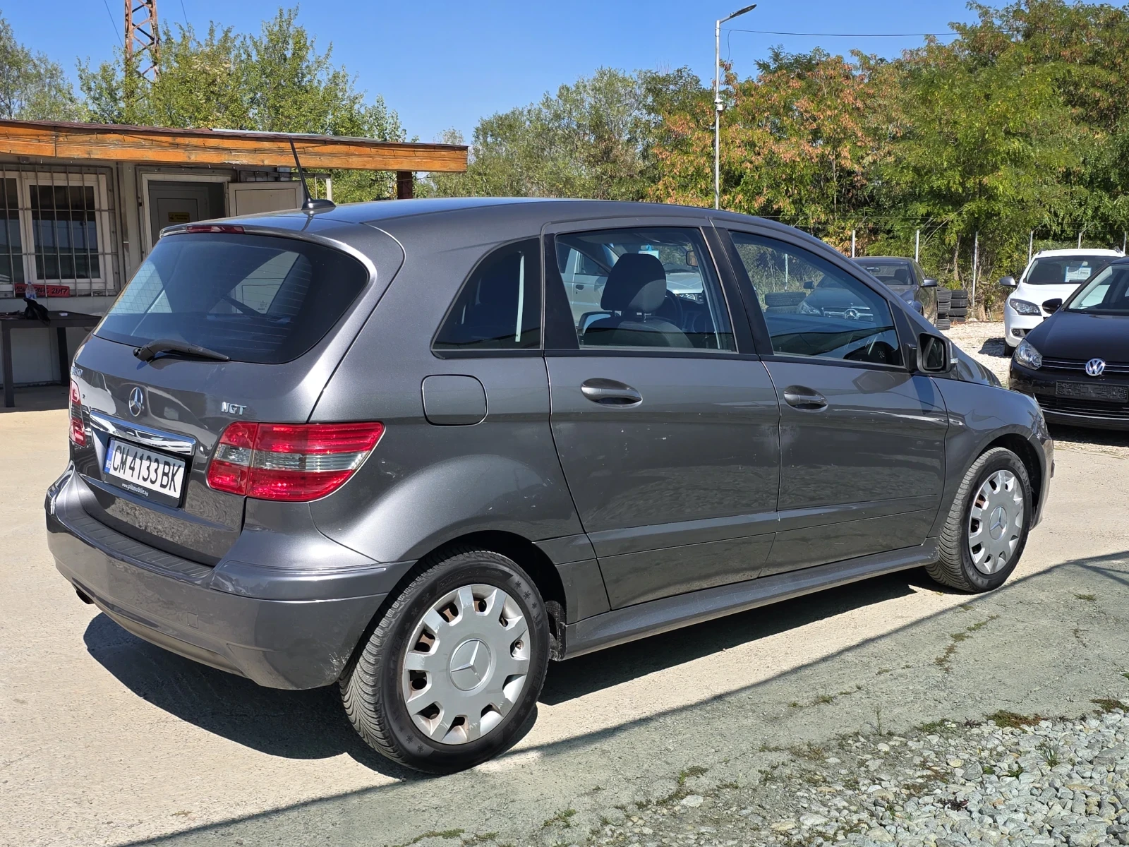 Mercedes-Benz B 180 Топ състояние лизинг , снимка 7 - Автомобили и джипове - 56116502