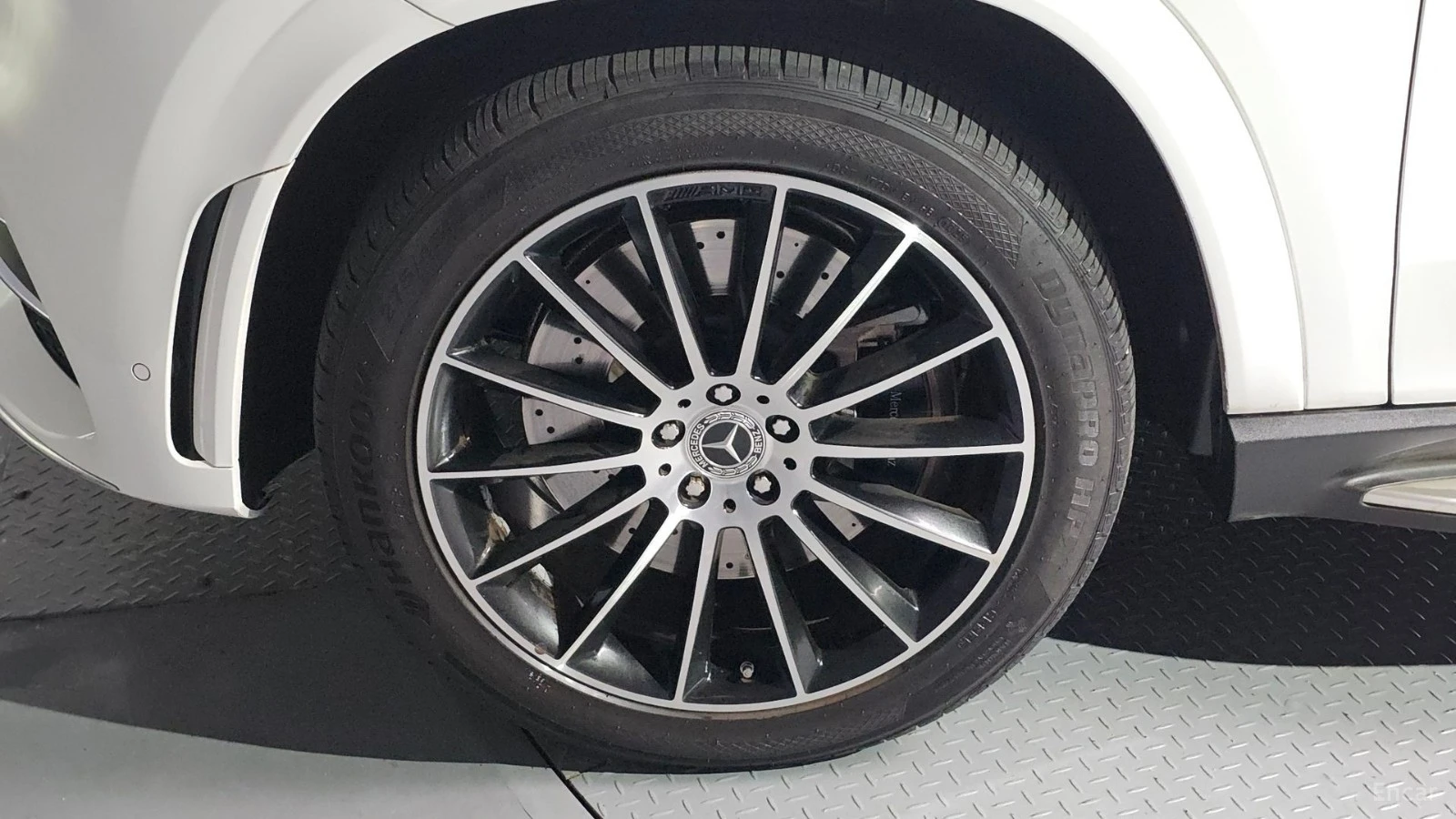 Mercedes-Benz GLE 450 AMG Line| BLACK WOOD| AIR| 360| VENTED S| HUD, снимка 5 - Автомобили и джипове - 56136802