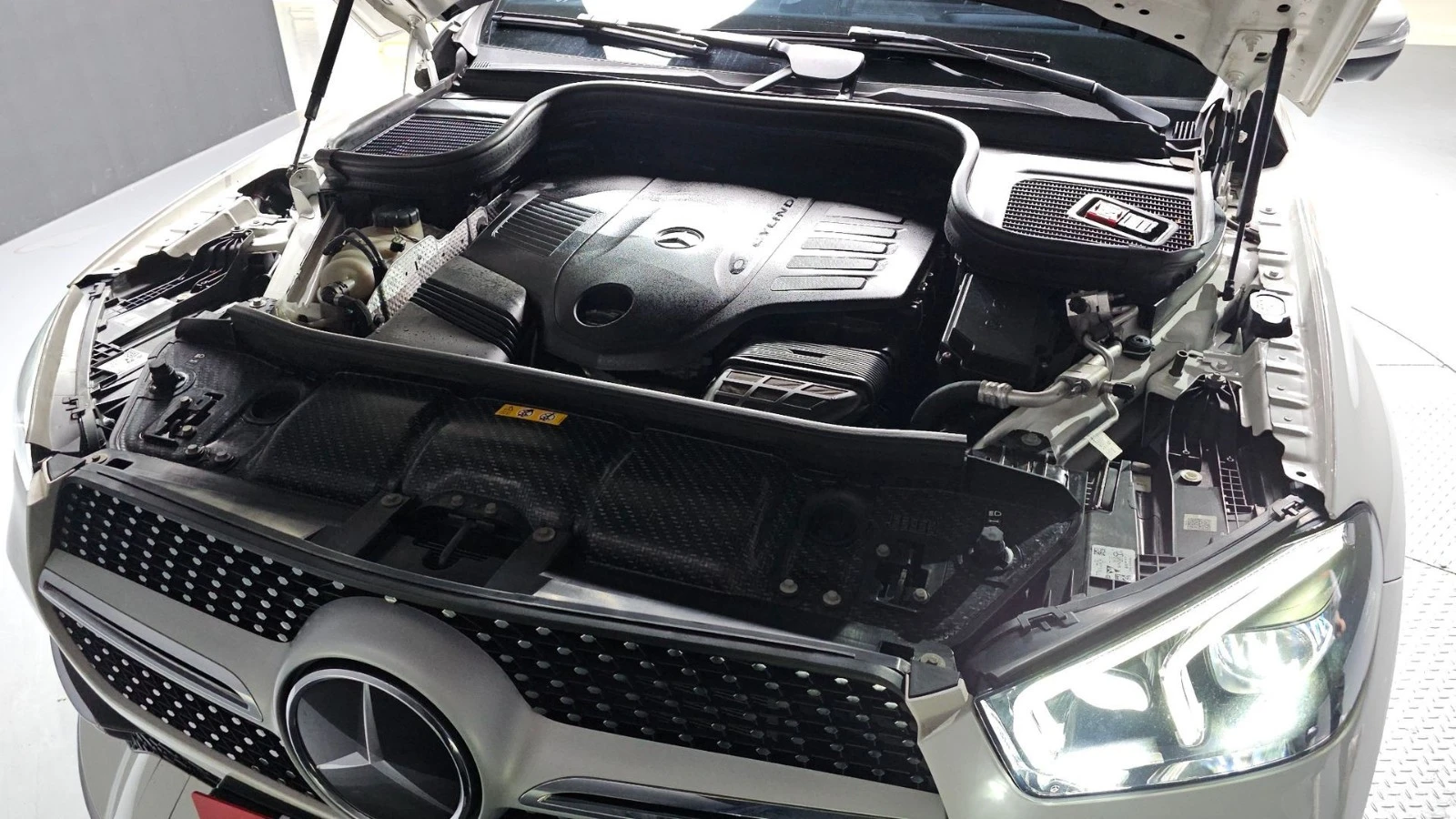 Mercedes-Benz GLE 450 AMG Line| BLACK WOOD| AIR| 360| VENTED S| HUD, снимка 6 - Автомобили и джипове - 56136802