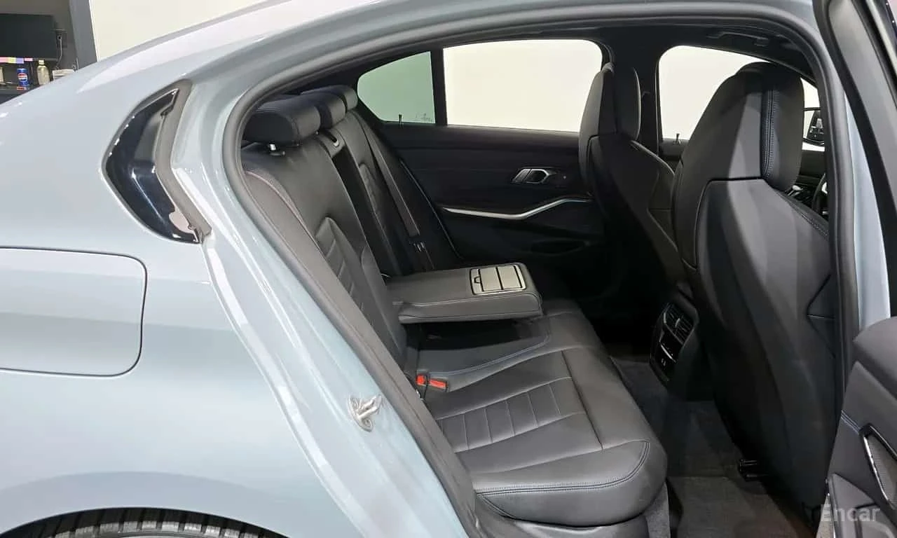 BMW 340 M340i | H/K | 360 | DISTRONIC | M SEATS, снимка 12 - Автомобили и джипове - 56254608
