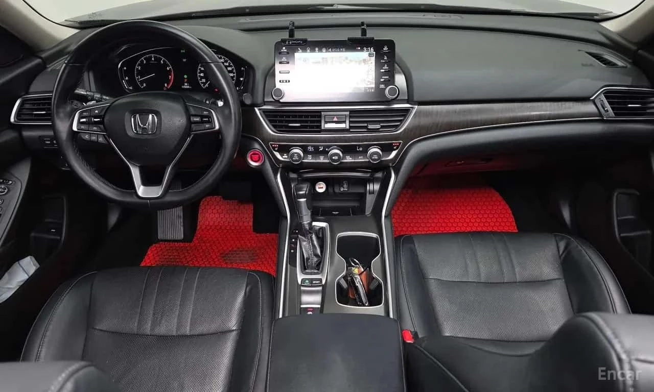 Honda Accord * 1.5 Turbo * , снимка 7 - Автомобили и джипове - 56598421