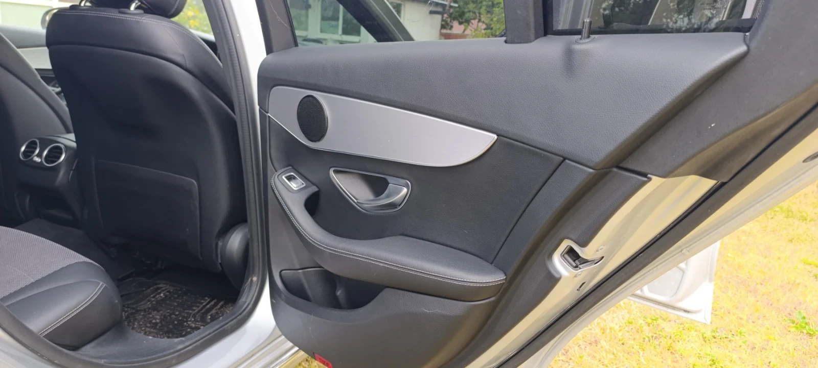 Mercedes-Benz C 200, снимка 5 - Автомобили и джипове - 56661461