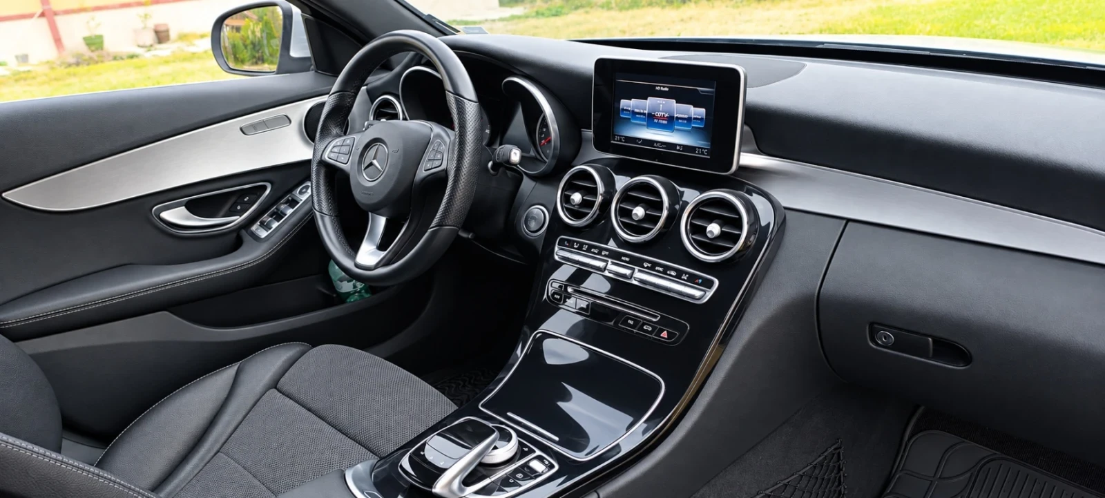 Mercedes-Benz C 200, снимка 3 - Автомобили и джипове - 56661461
