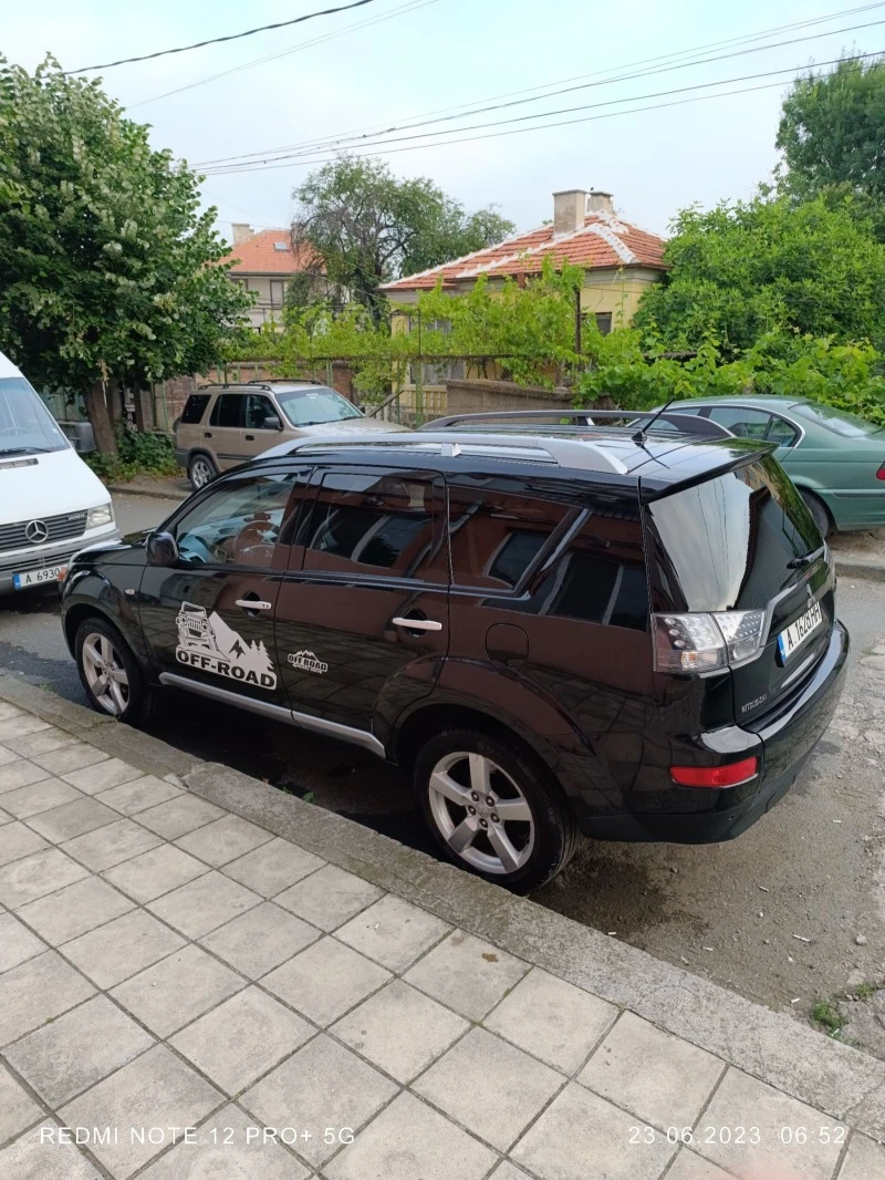 Mitsubishi Outlander 2.0 DID, снимка 11 - Автомобили и джипове - 46015866