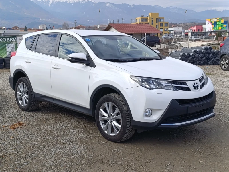 Toyota Rav4 2.2d4D, снимка 4 - Автомобили и джипове - 48769489