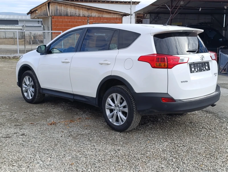 Toyota Rav4 2.2d4D, снимка 2 - Автомобили и джипове - 48769489