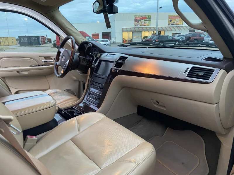 Cadillac Escalade 6.2 4X4 LPG/ПИКАП, снимка 10 - Автомобили и джипове - 52276170