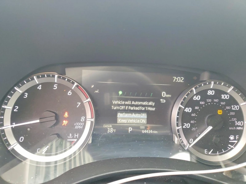 Toyota Highlander 2.4l Le, снимка 9 - Автомобили и джипове - 53491880