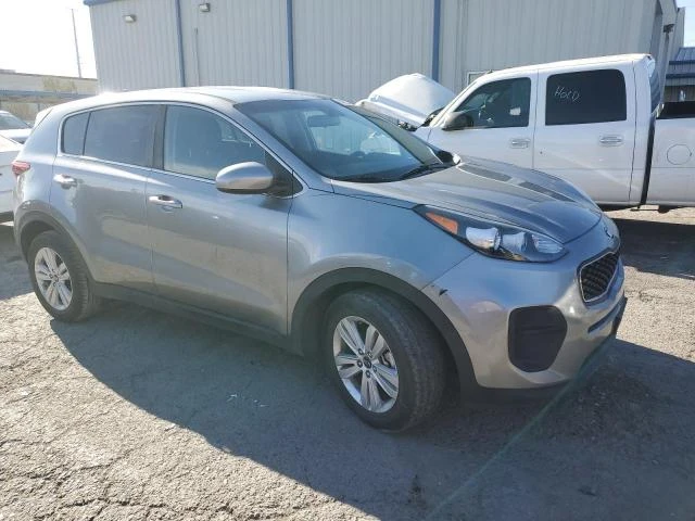 Kia Sportage 2.4L 4 Front-wheel Drive, снимка 7 - Автомобили и джипове - 49191781