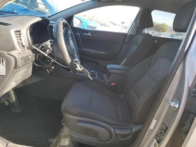 Kia Sportage 2.4L 4 Front-wheel Drive, снимка 5 - Автомобили и джипове - 49191781