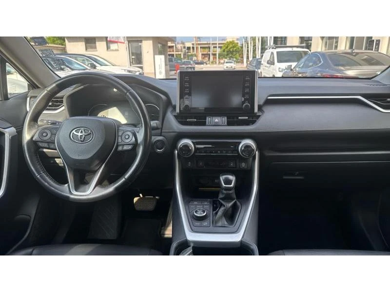 Toyota Rav4 LUXURY PREMIUM BLACK EDITION - изображение 8