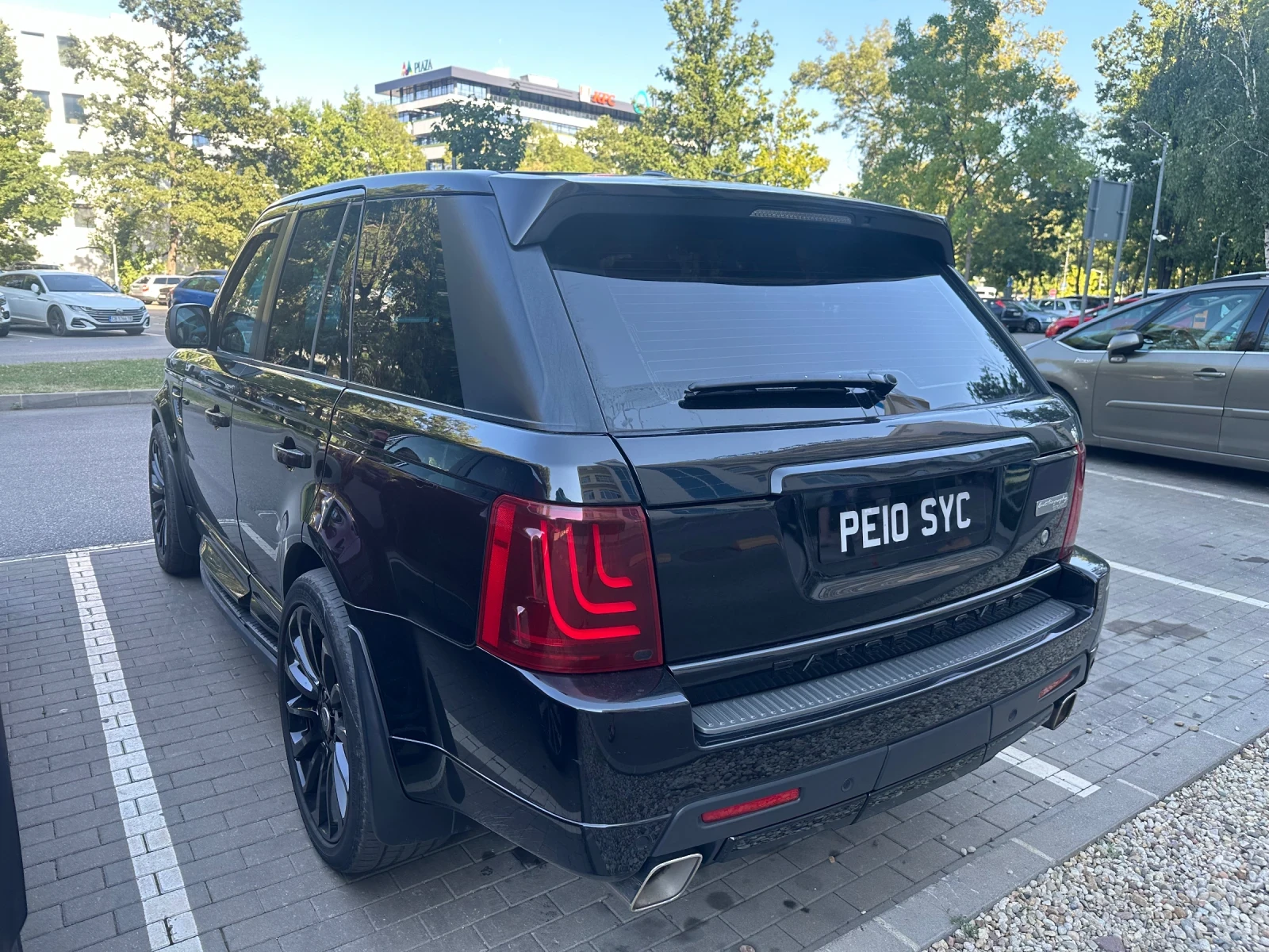 Land Rover Range Rover Sport Autobiography TDV8  - изображение 8