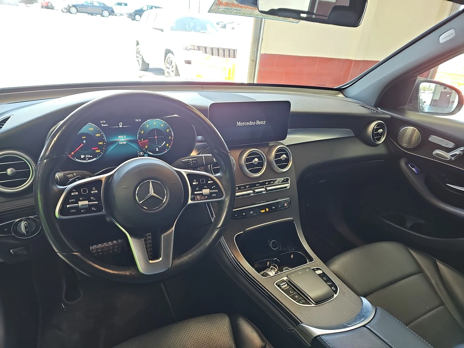 Mercedes-Benz GLC 300 AMG-Line* 4MATIC* Burmester* Virtual* Ambient* 360 - изображение 9
