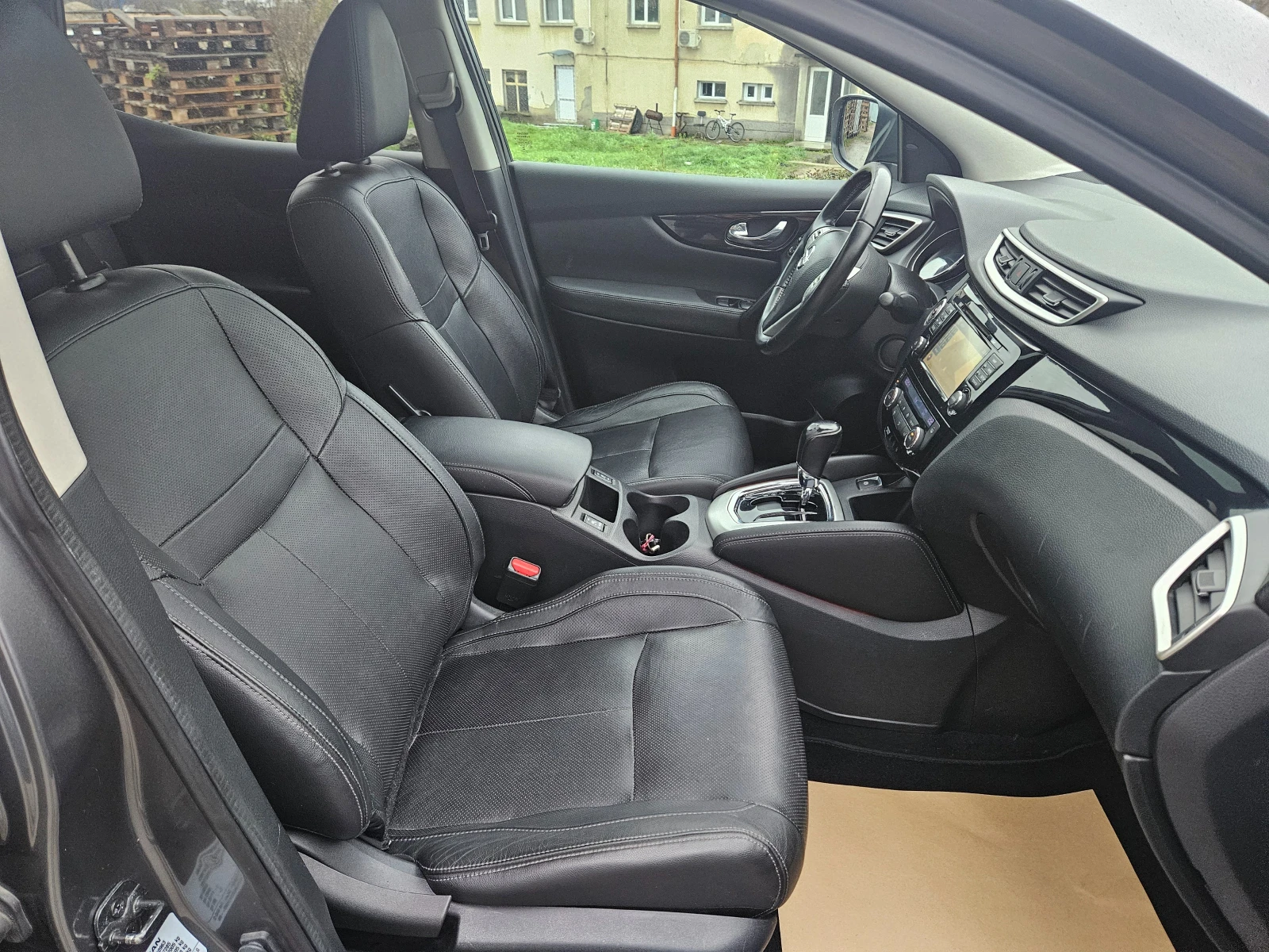 Nissan Qashqai 1.6  Keyless   360   | Mobile.bg   12