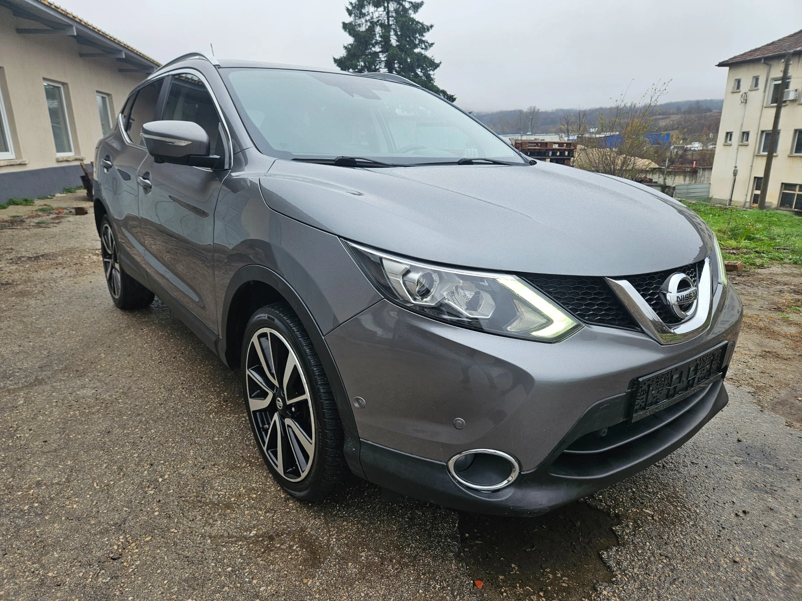 Nissan Qashqai 1.6  Keyless   360   | Mobile.bg   2