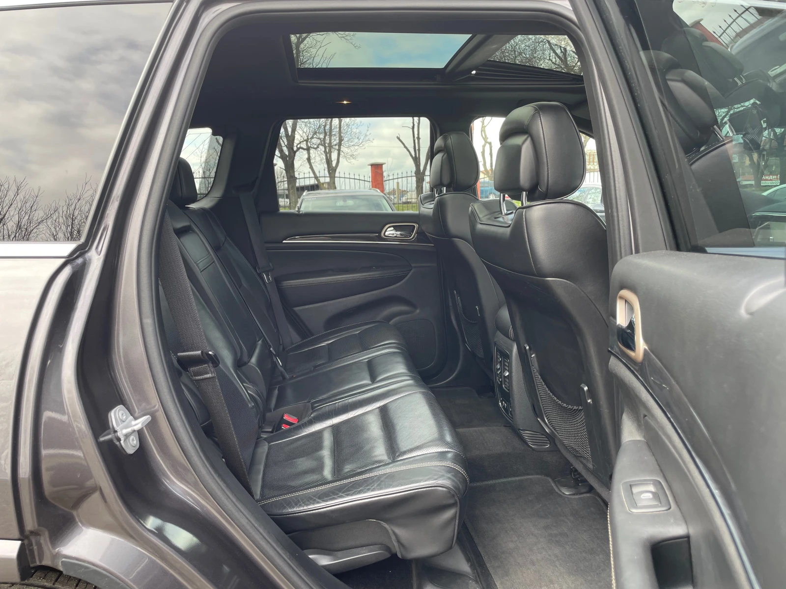 Jeep Grand cherokee OVERLAND FULL | Mobile.bg � ����������� 14