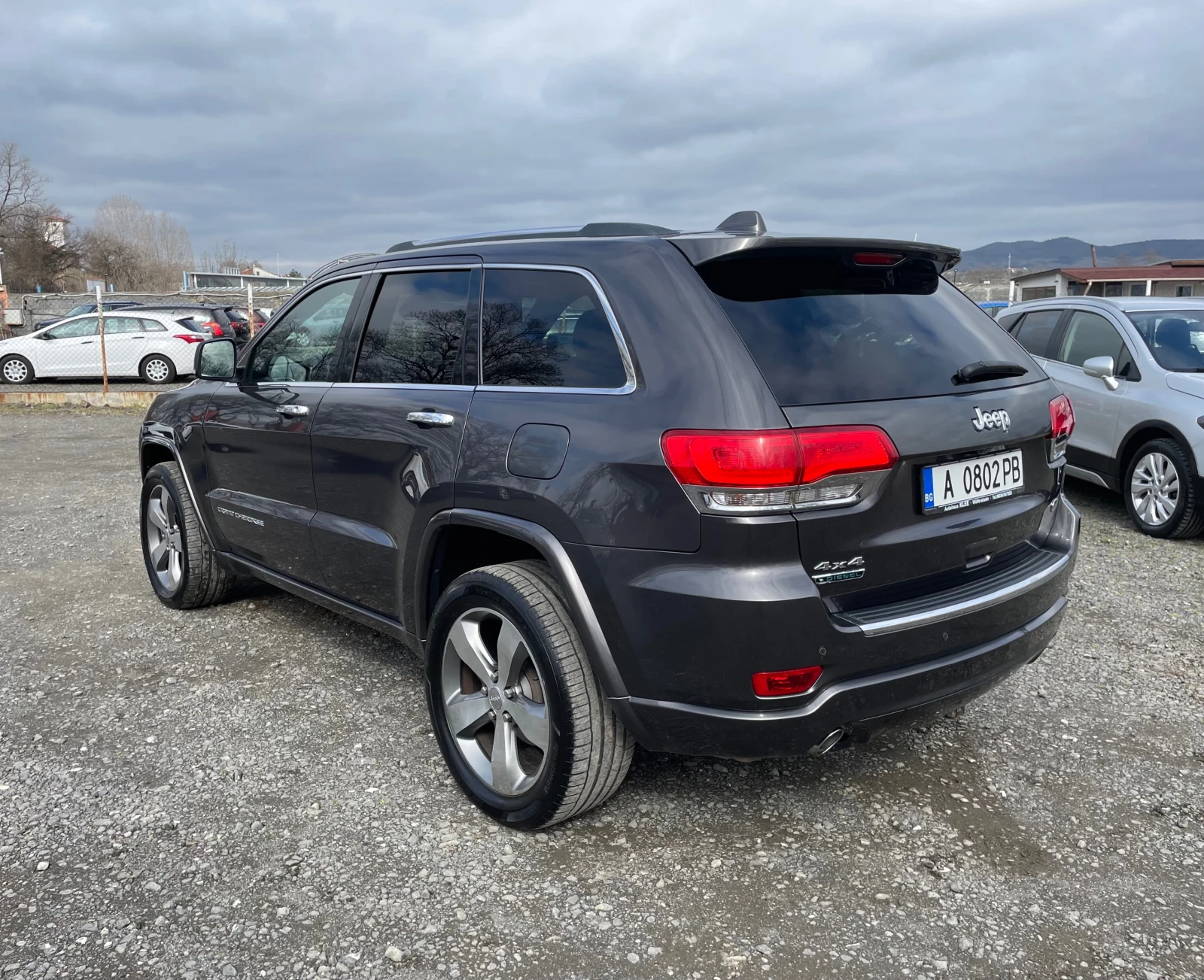 Jeep Grand cherokee OVERLAND FULL - изображение 7