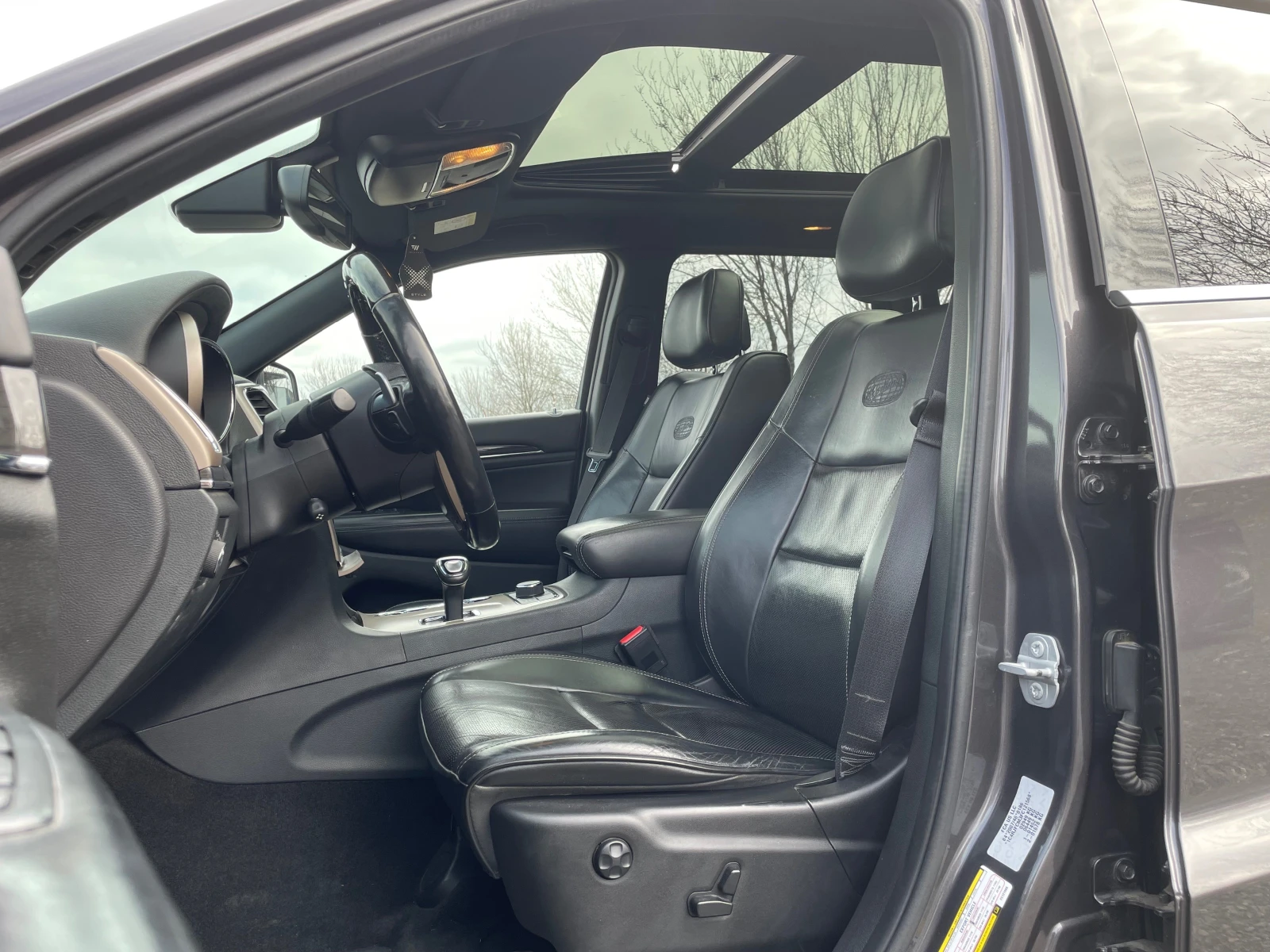 Jeep Grand cherokee OVERLAND FULL - изображение 9