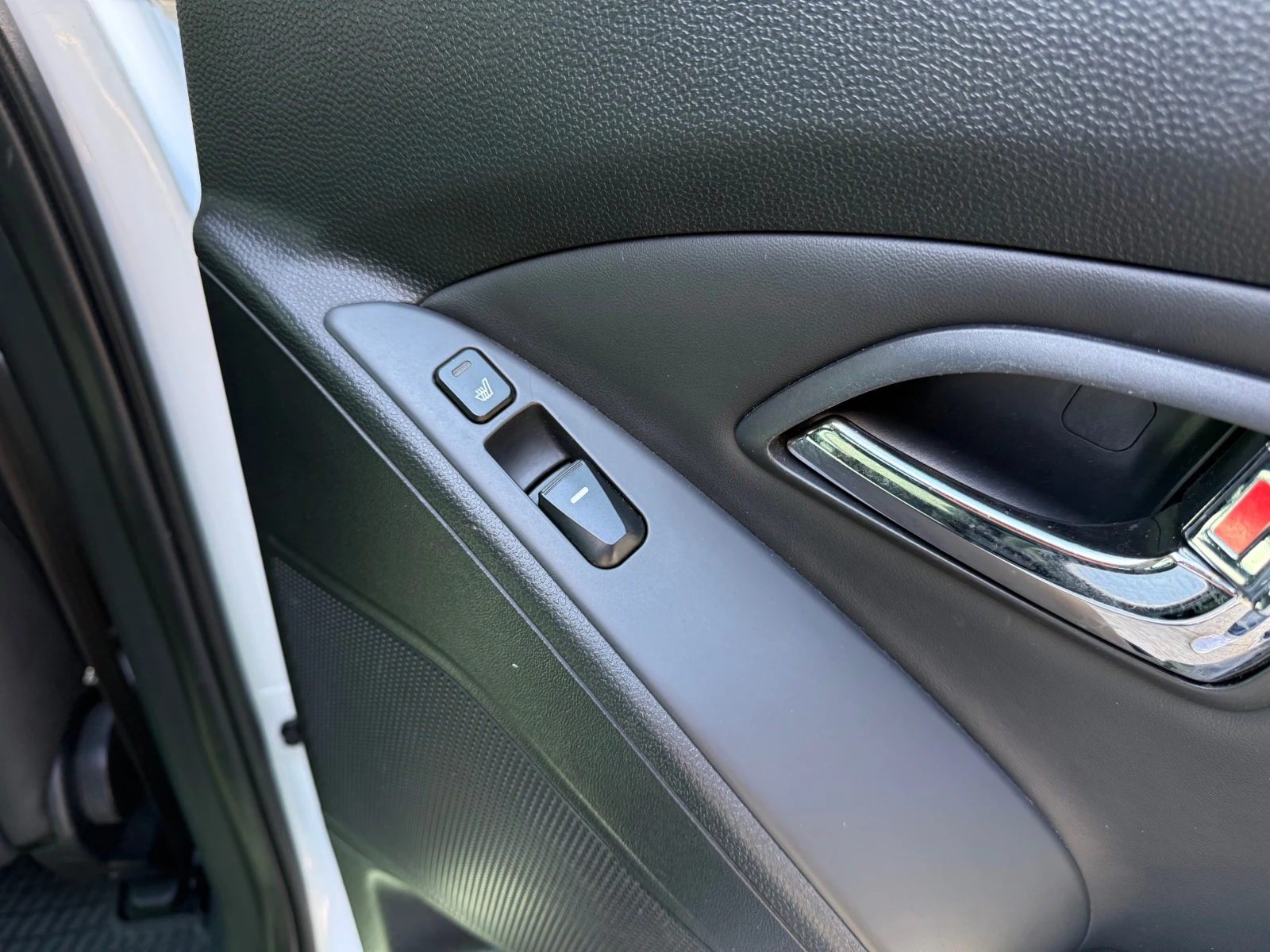 Hyundai IX35 2.0CRDI 4x4, снимка 13 - Автомобили и джипове - 53753803