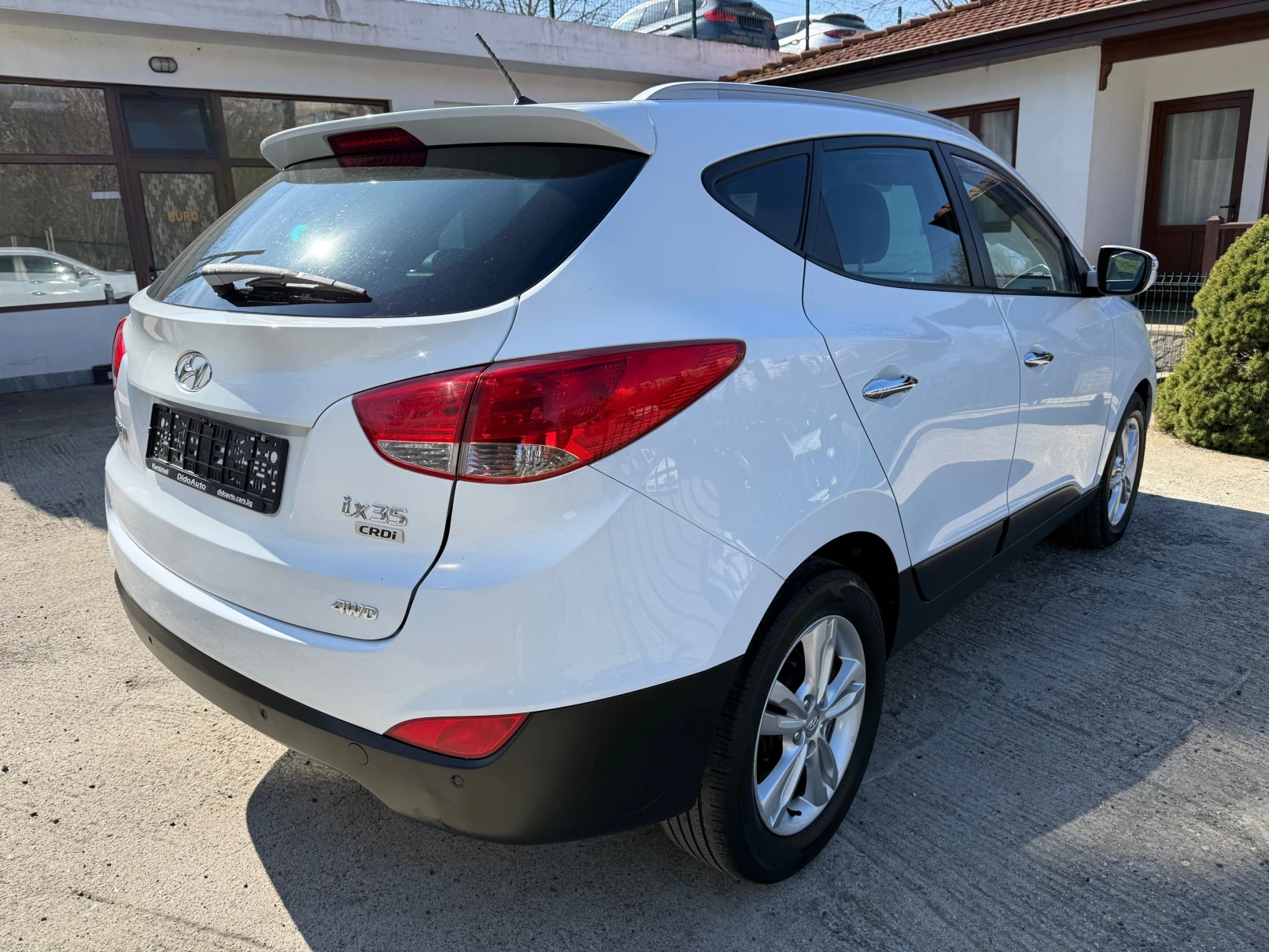 Hyundai IX35 2.0CRDI 4x4, снимка 4 - Автомобили и джипове - 53753803