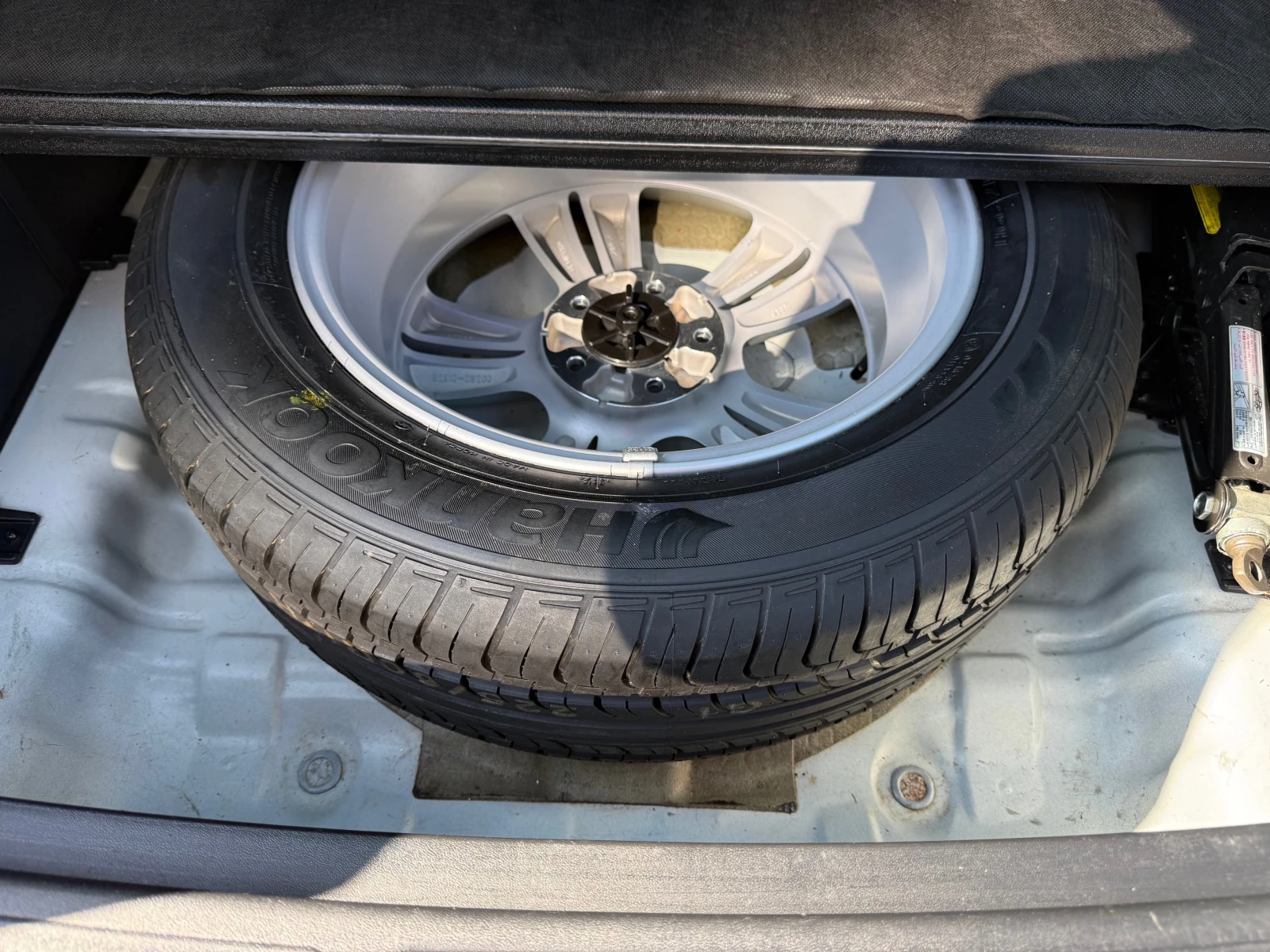 Hyundai IX35 2.0CRDI 4x4, снимка 15 - Автомобили и джипове - 53753803