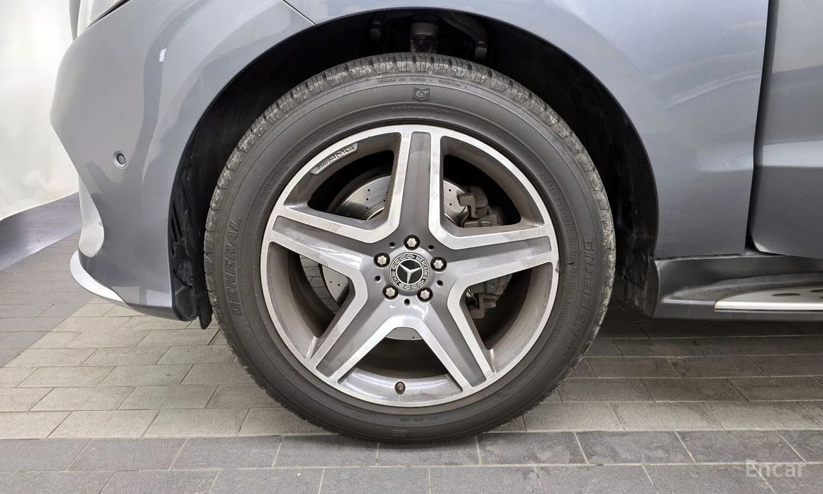 Mercedes-Benz GLE 350 4MATIC* KEYLESS* ПОДГРЕВ* ОБДУХВАНЕ* ПАНОРАМА, снимка 5 - Автомобили и джипове - 53987301