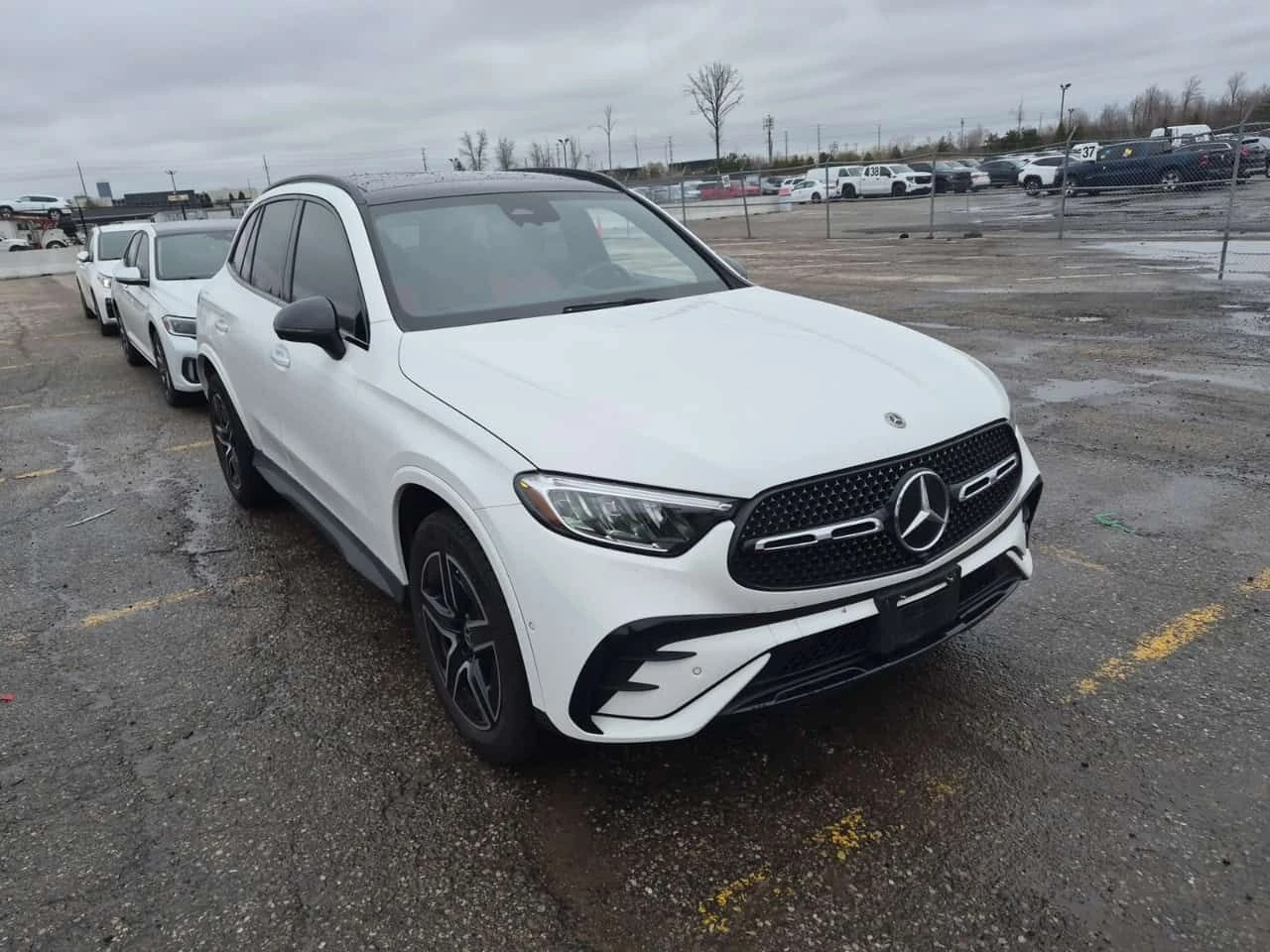 Mercedes-Benz GLC 300 ПАНО| 360 КАМЕРИ| ПАМЕТ| 2 КЛЮЧА, снимка 2 - Автомобили и джипове - 54365746