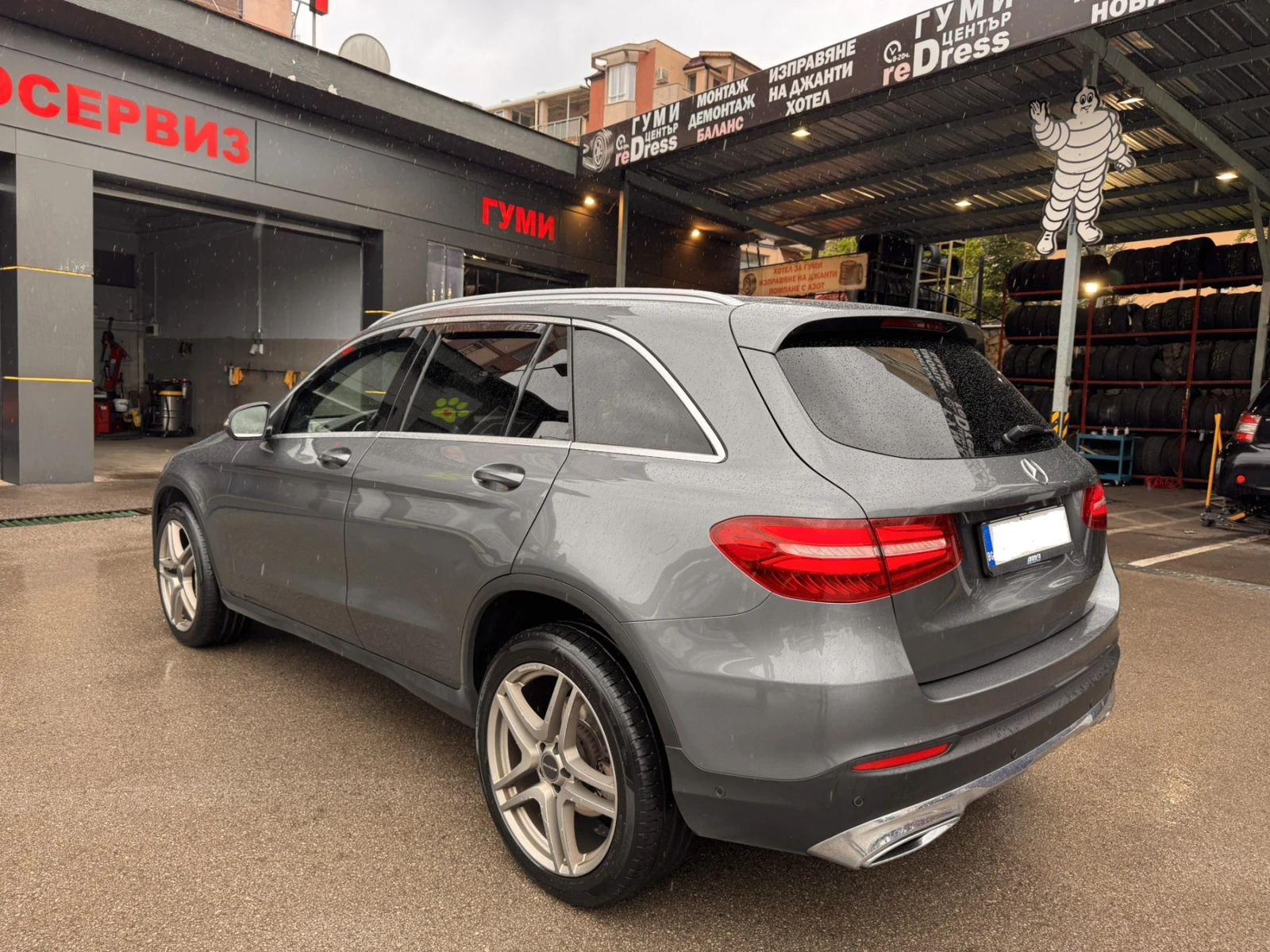 Mercedes-Benz GLC 350 Avangarde, снимка 6 - Автомобили и джипове - 54413406