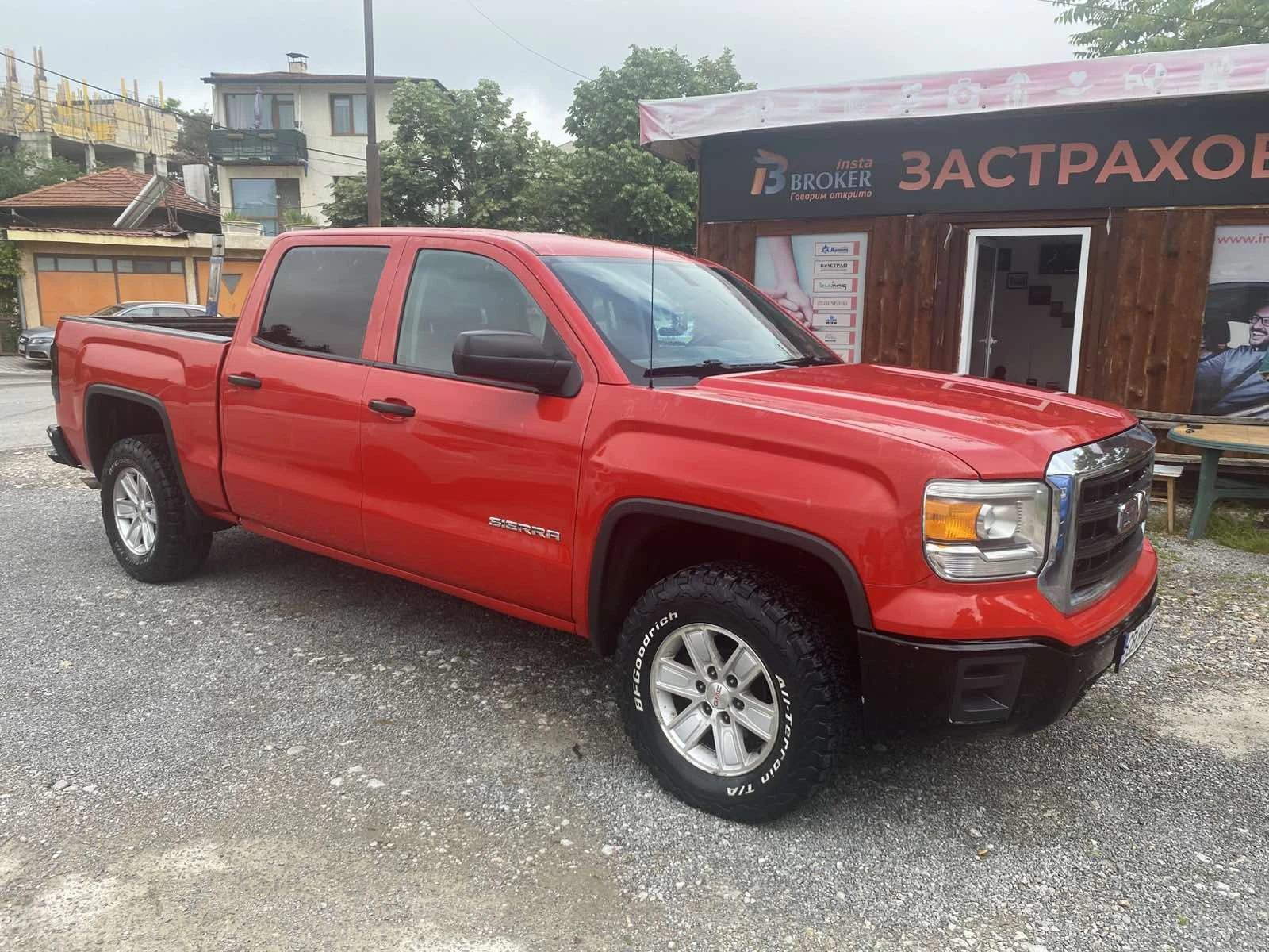 Gmc Sierra 5.3 v8 4x4, снимка 2 - Автомобили и джипове - 54758977