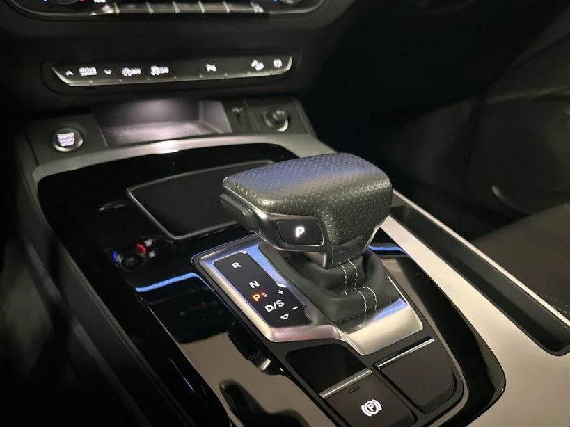Audi Q5 SportBack Progressiv (КРАЙНА цена до БЪЛГАРИЯ), снимка 12 - Автомобили и джипове - 54928877