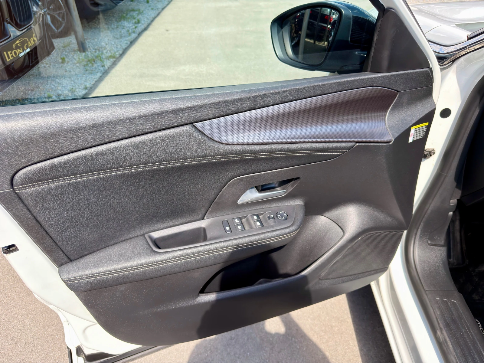 Opel Mokka 1.2, 130 к. с. , 2021 г. 82000 км. , снимка 10 - Автомобили и джипове - 55177259