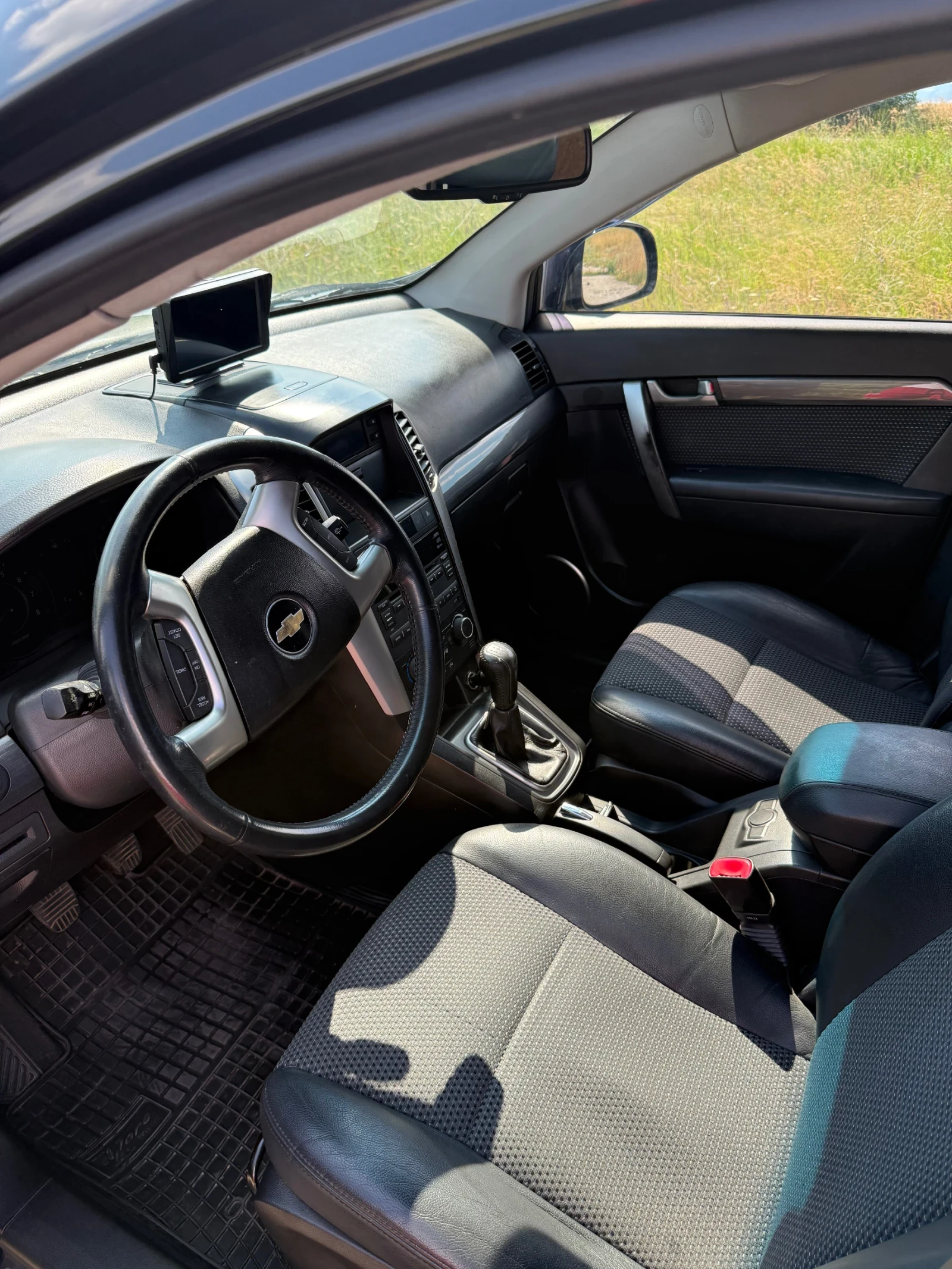 Chevrolet Captiva, снимка 6 - Автомобили и джипове - 56024181