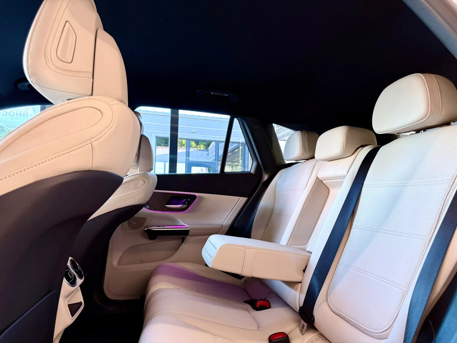 Mercedes-Benz GLC 300 53 AMG* 4M* Burm* Подгрев* ЛИЗИНГ, снимка 14 - Автомобили и джипове - 56215150